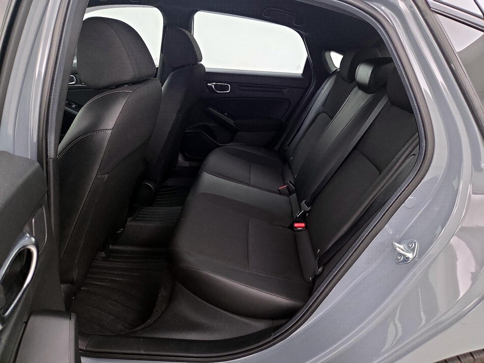 2025 Honda Civic Hatchback Sport - Photo 20