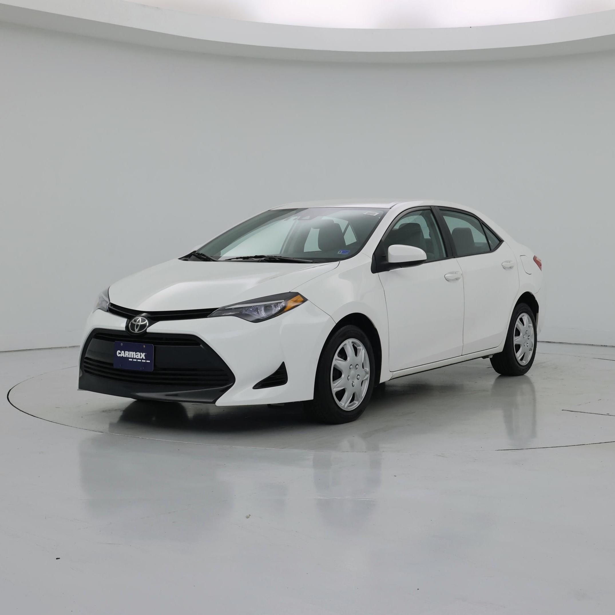 Thumbnail: 2018 Toyota Corolla - 4