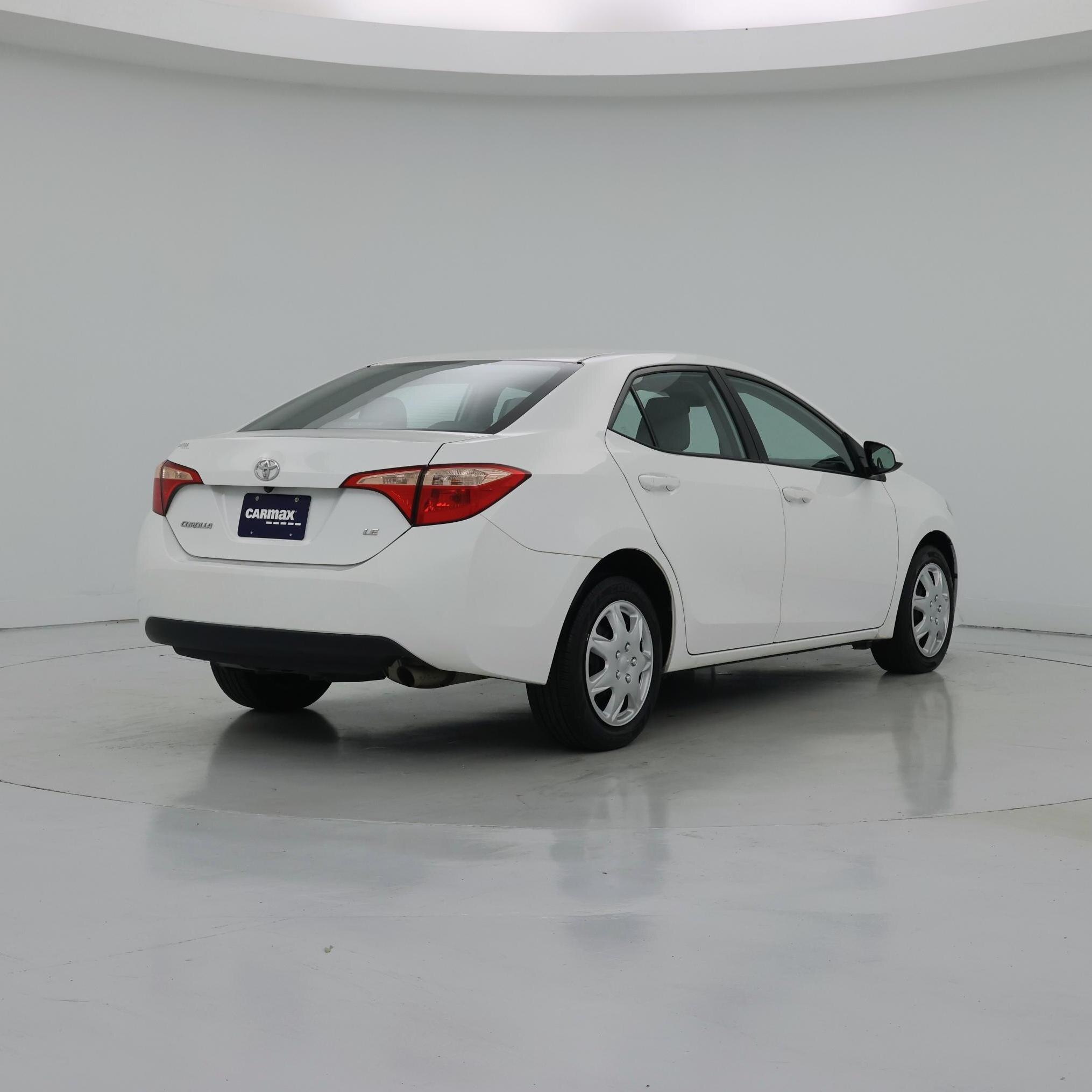 Thumbnail: 2018 Toyota Corolla - 8