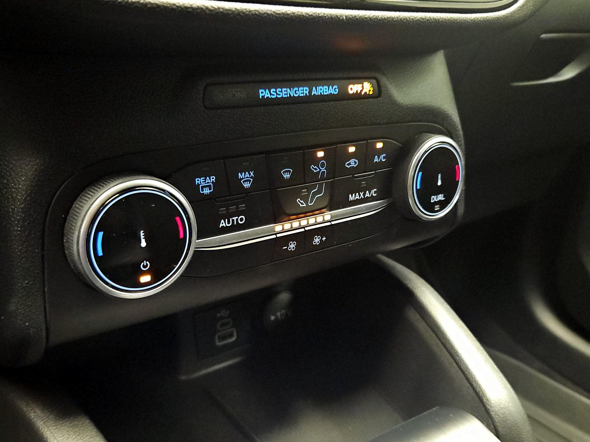 Thumbnail: 2024 Ford Escape - 16