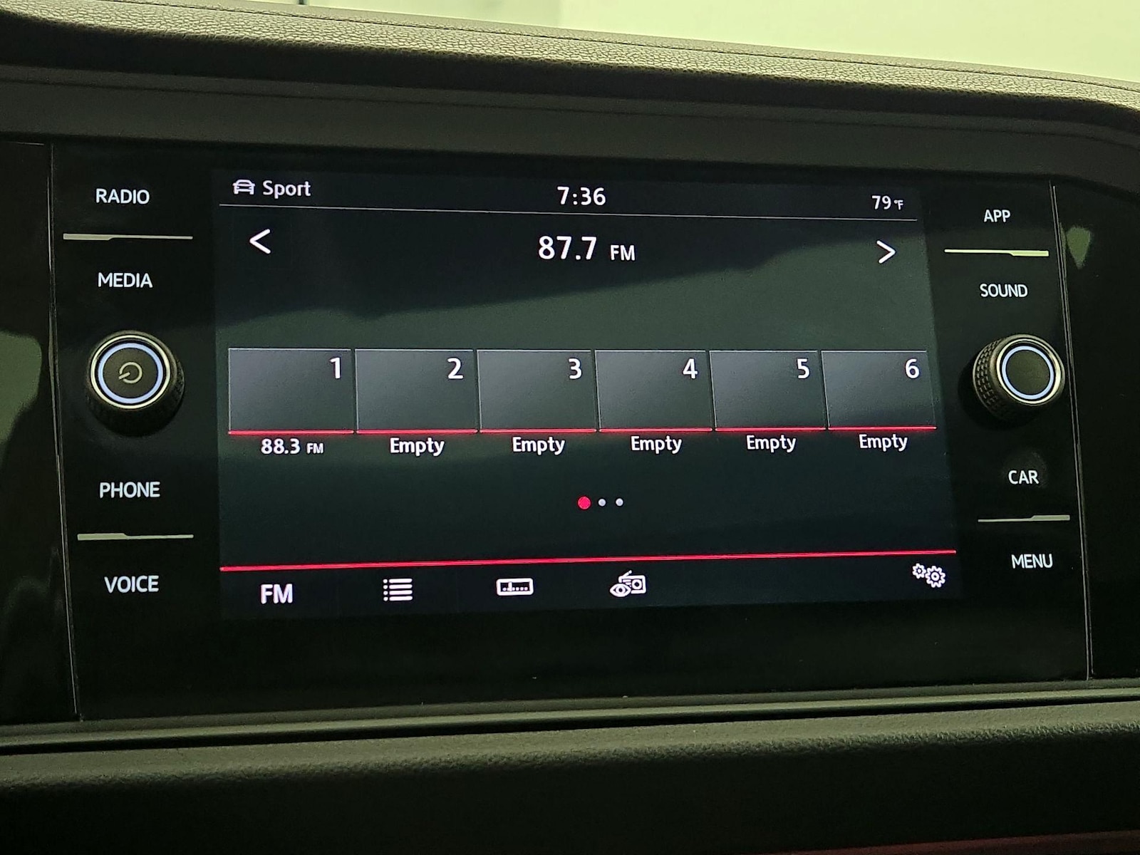 2019 Volkswagen Jetta SEL - Photo 16