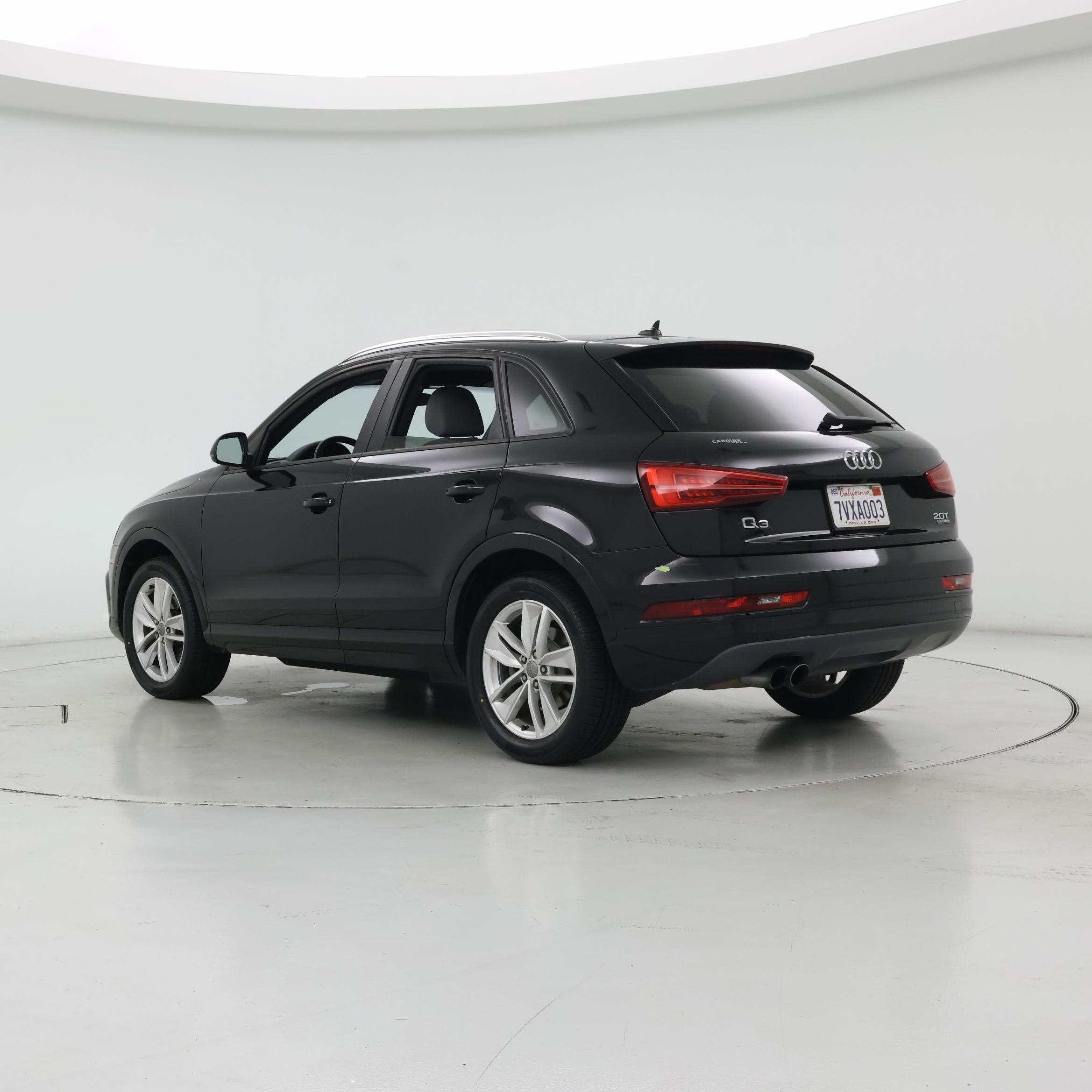 Thumbnail: 2017 Audi Q3 - 2