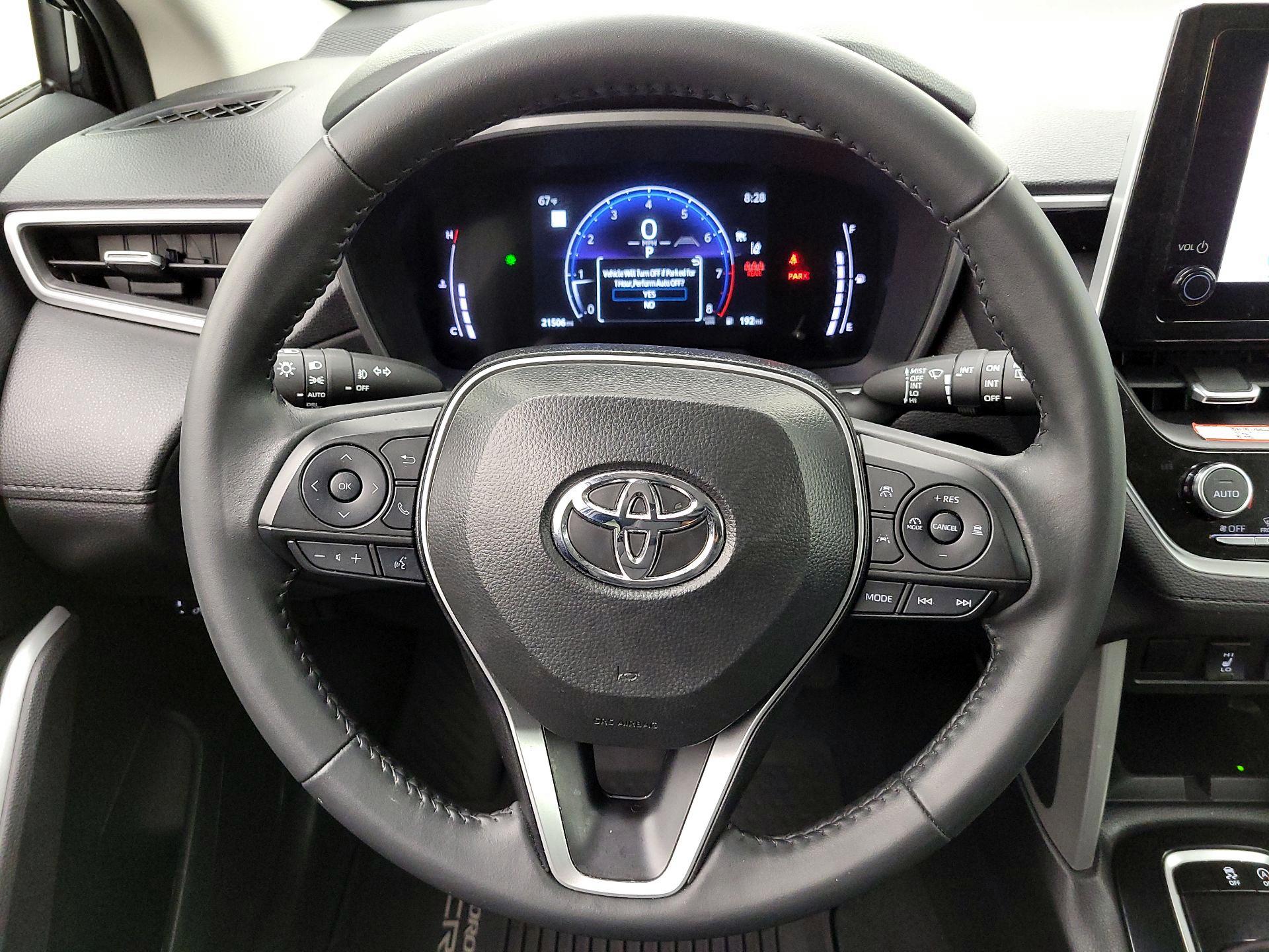 Thumbnail: 2025 Toyota Corolla Cross - 10