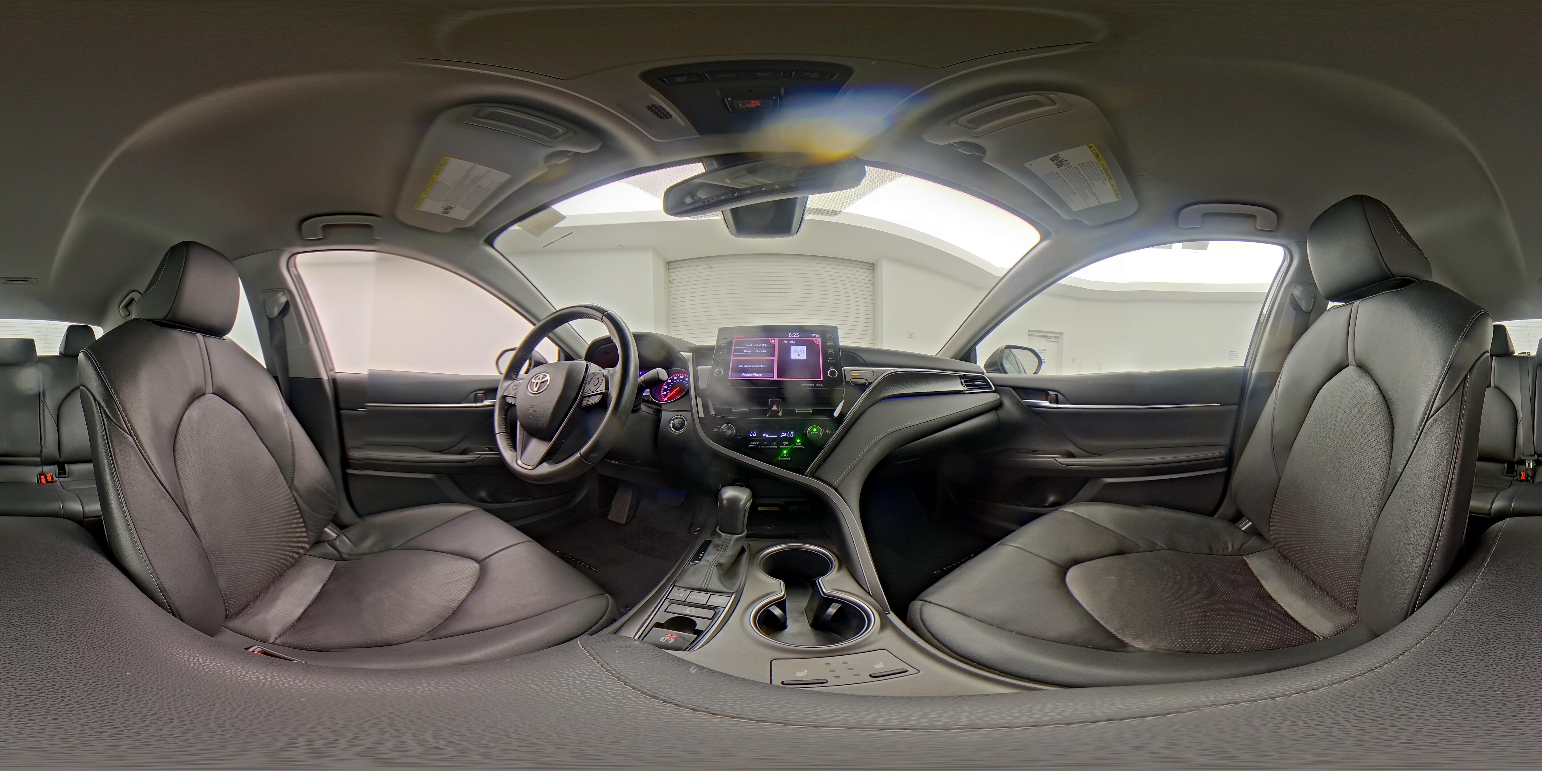 2024 Toyota Camry XSE - Photo 22
