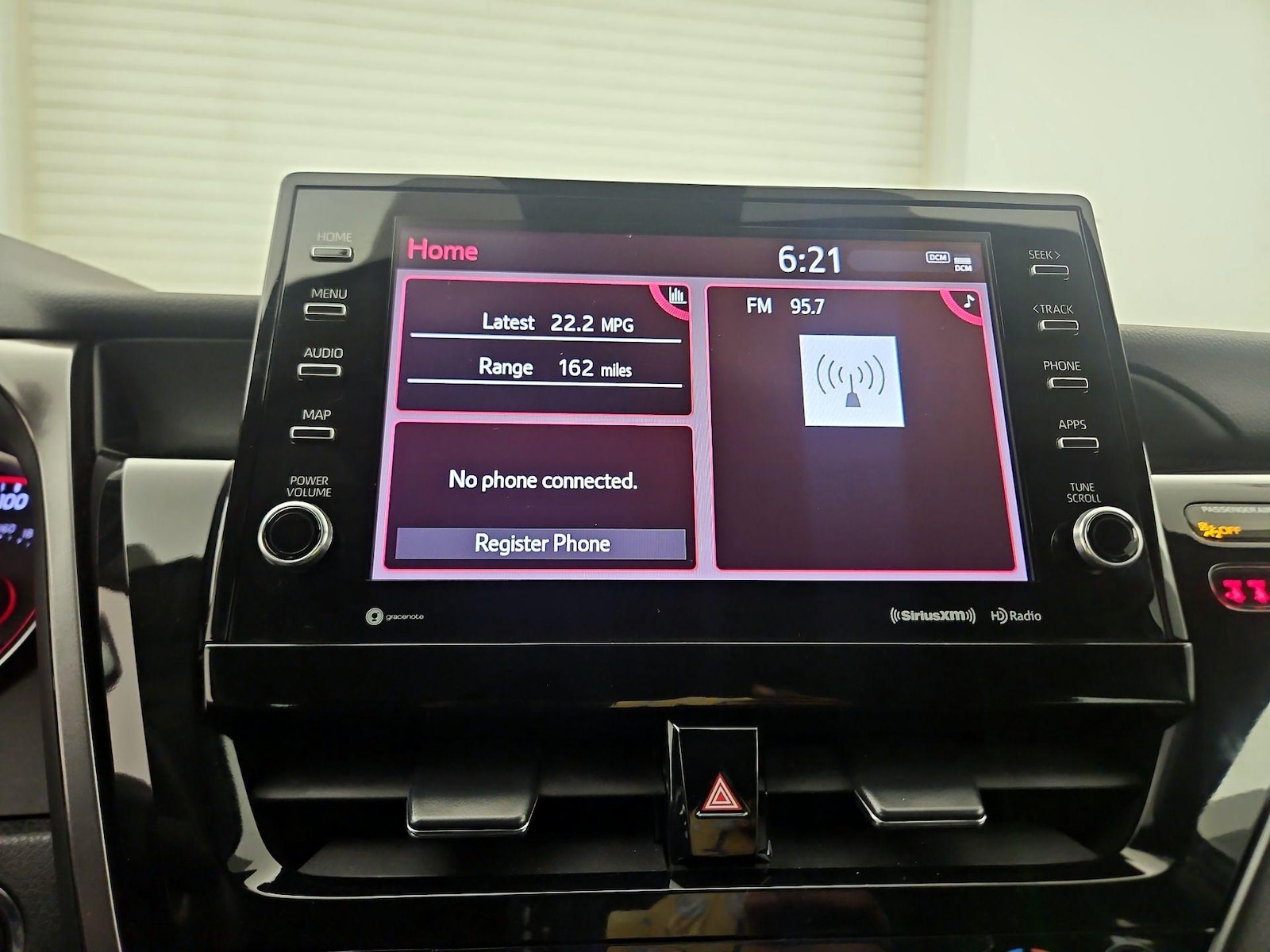2024 Toyota Camry XSE - Photo 14
