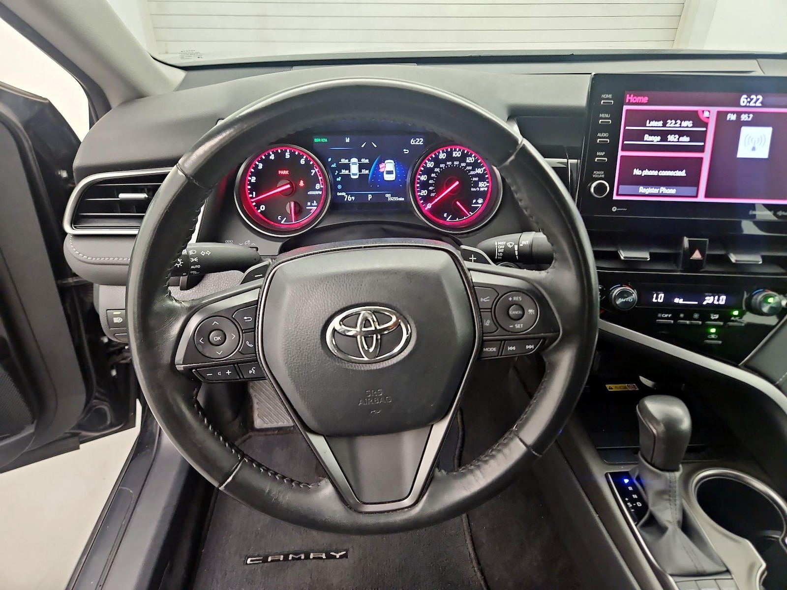 2024 Toyota Camry XSE - Photo 9