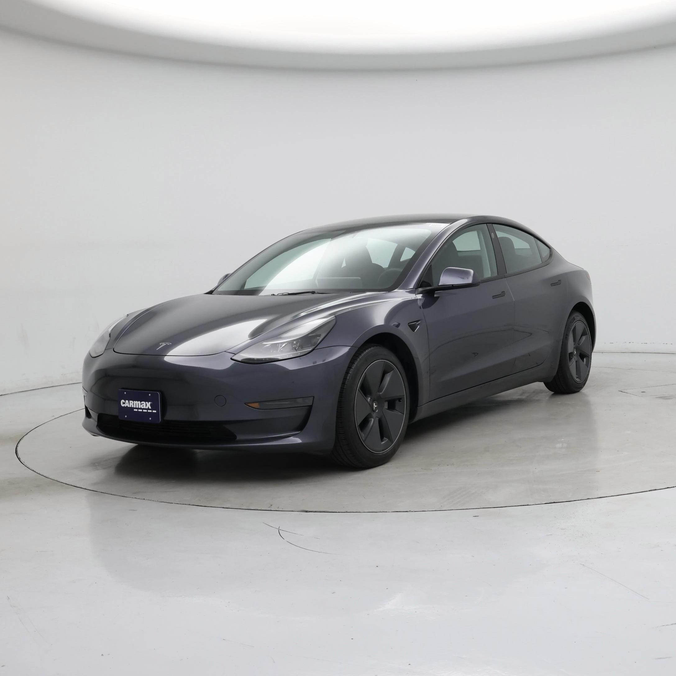 Thumbnail: 2023 Tesla Model 3 - 4