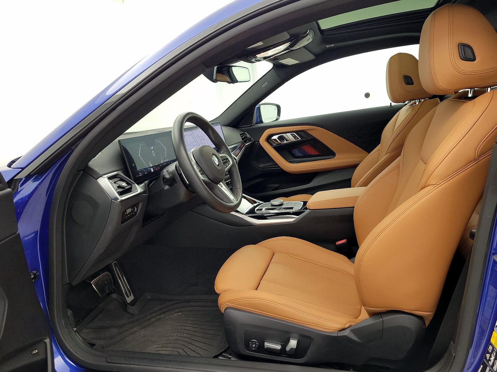Power Seat(s) & Leather Seats