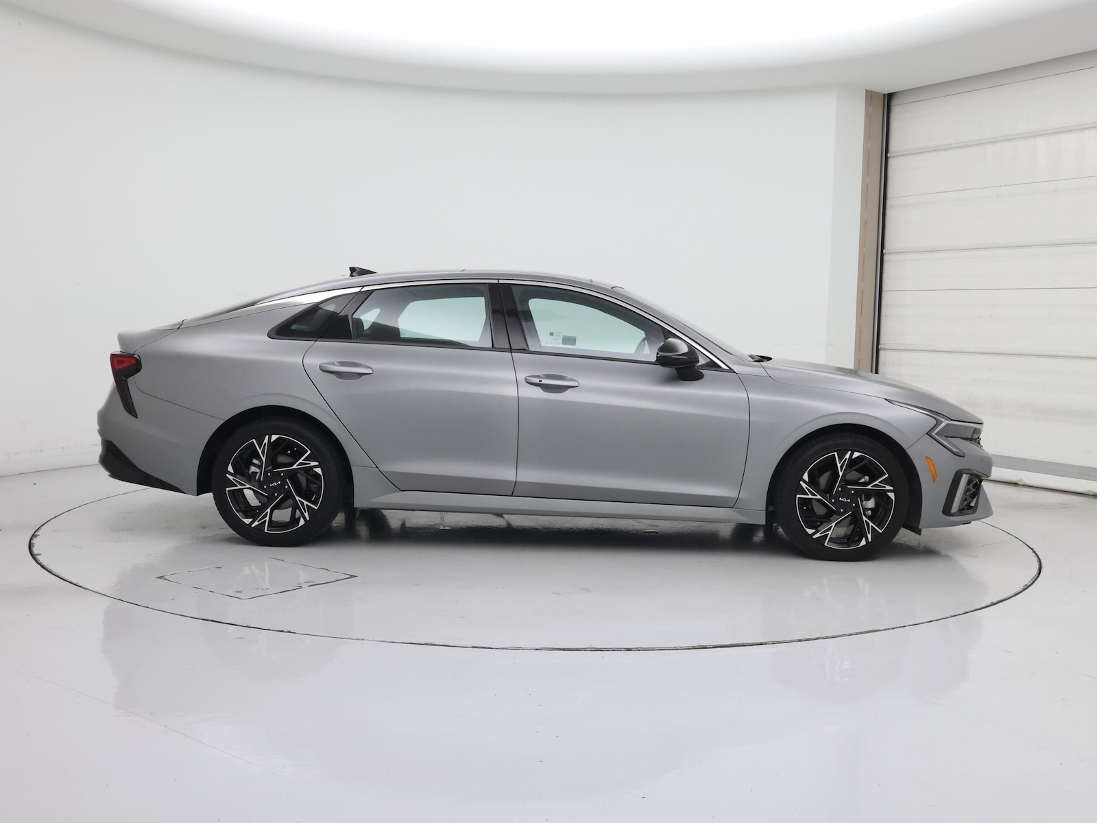 2025 Kia K5 GT-Line - Photo 8