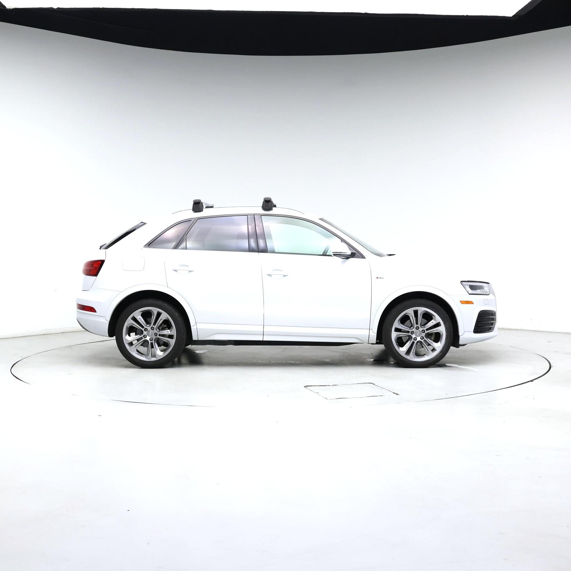 Thumbnail: 2018 Audi Q3 - 7