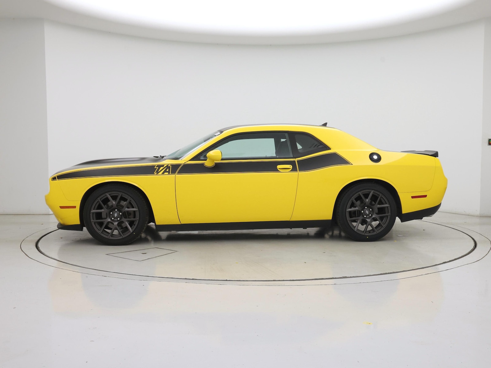 2017 Dodge Challenger T/A - Photo 4