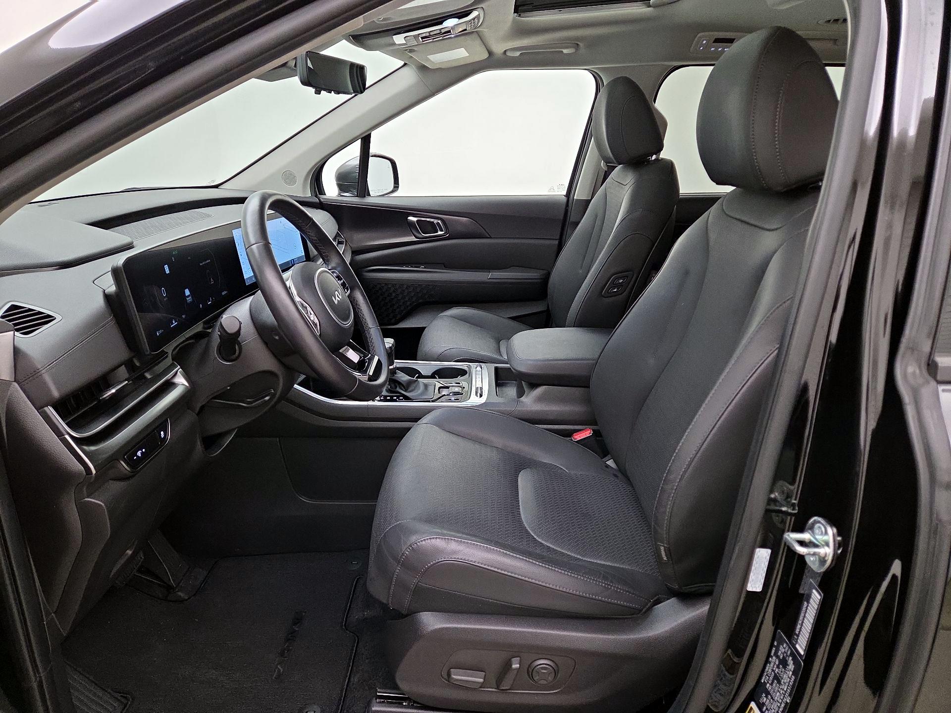 Thumbnail: 2025 Kia Carnival - 11