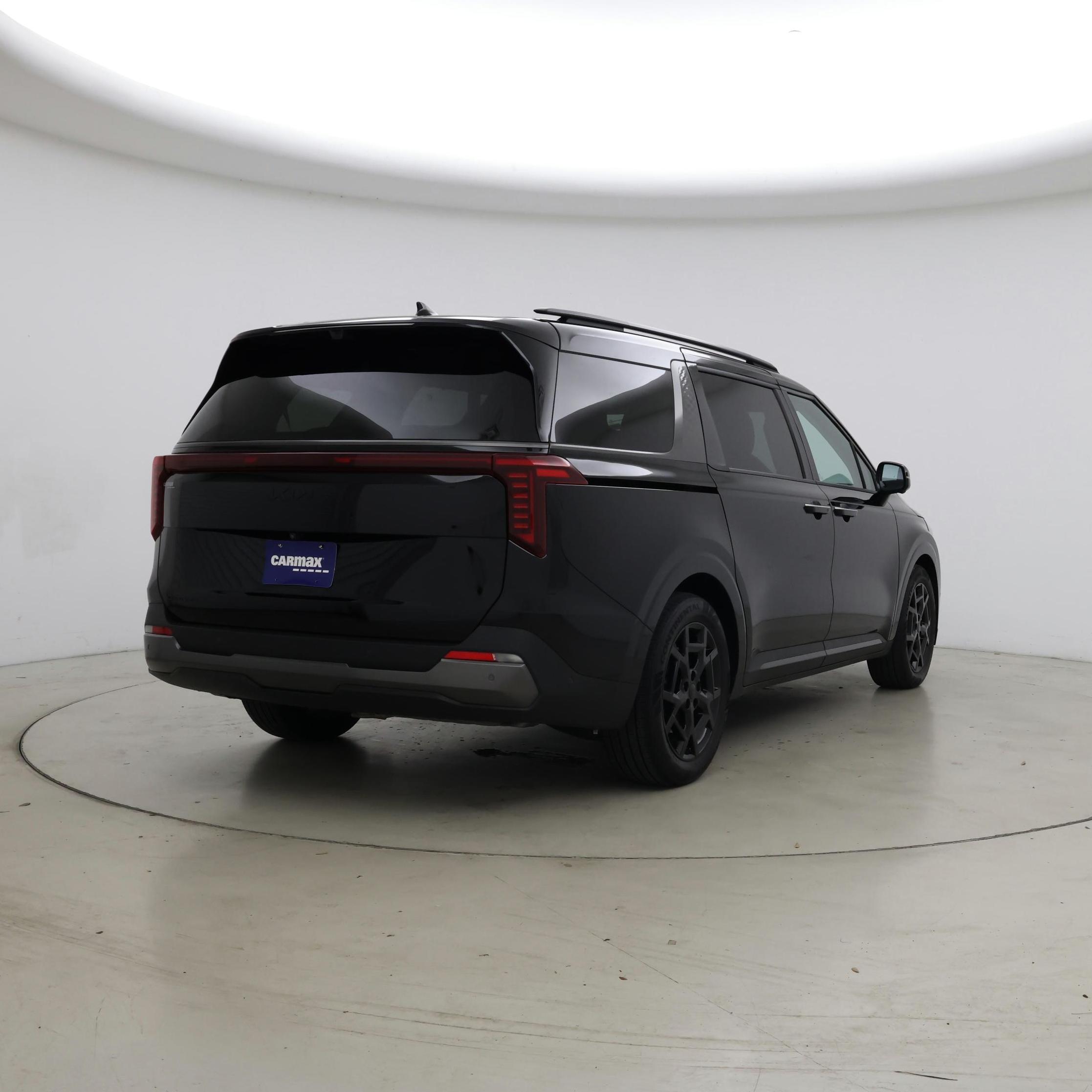Thumbnail: 2025 Kia Carnival - 8