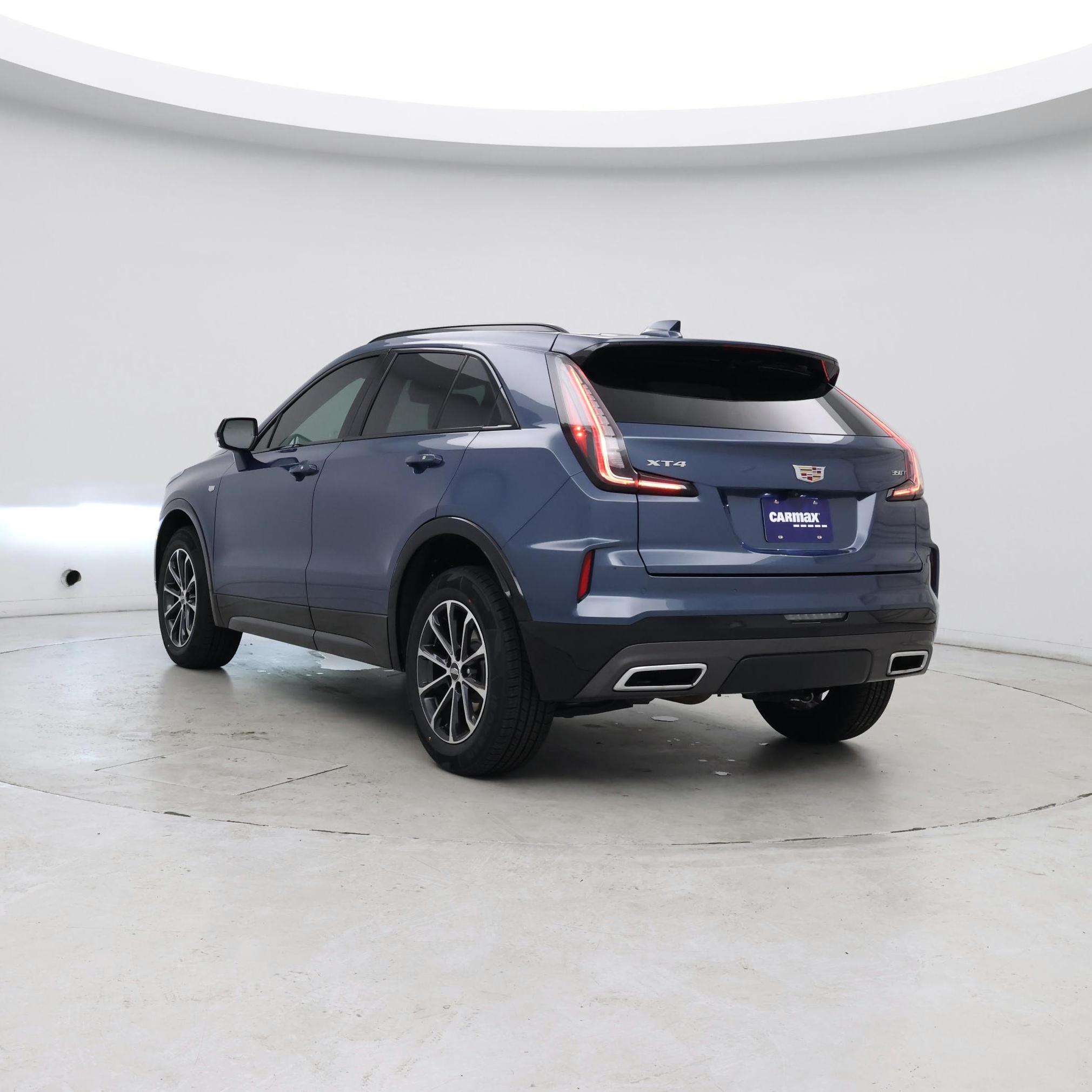 Thumbnail: 2024 Cadillac XT4 - 2