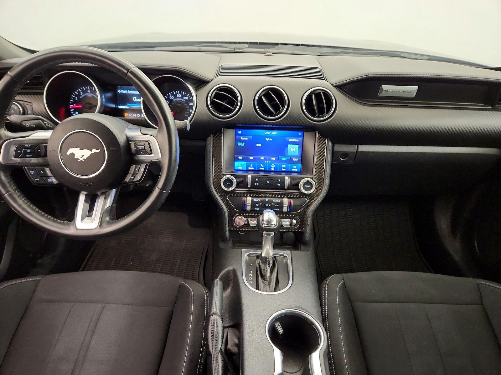 2022 Ford Mustang
