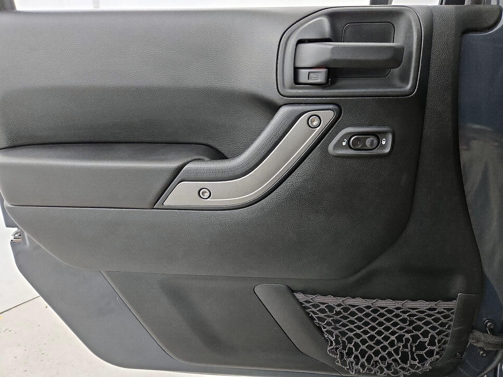 2017 Jeep Wrangler Unlimited Sport S - Photo 13