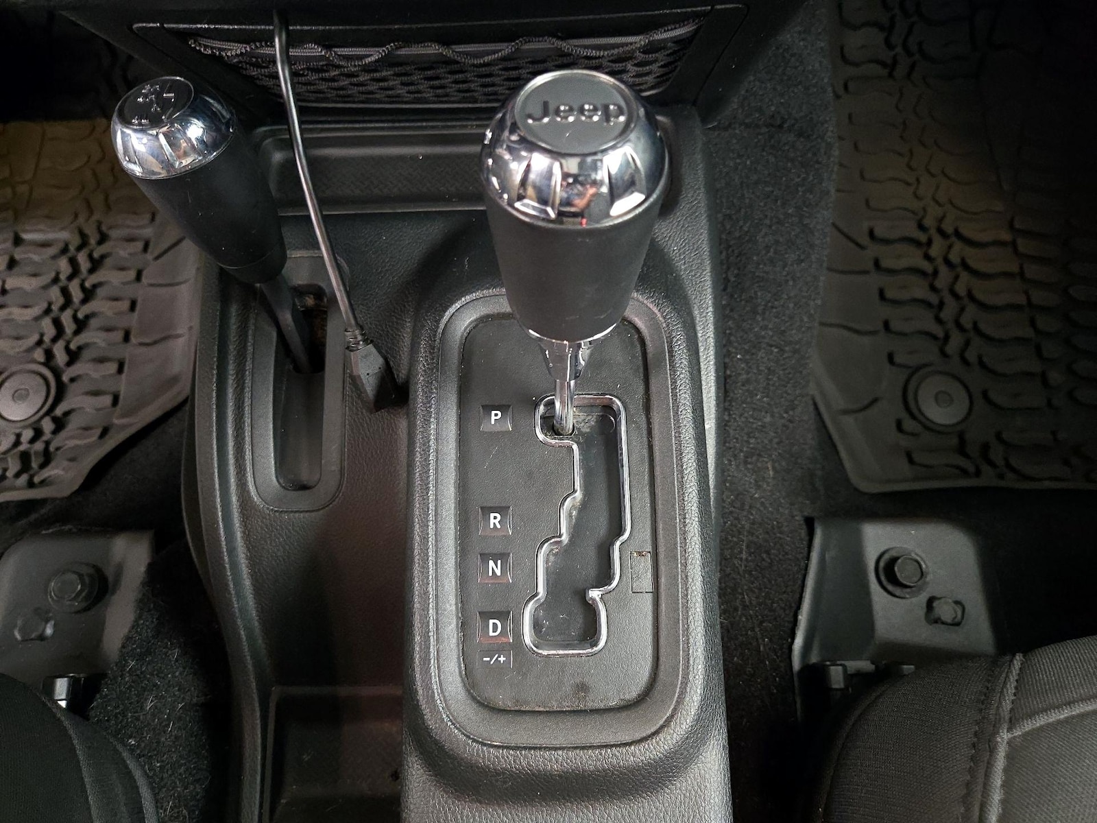 2017 Jeep Wrangler Unlimited Sport S - Photo 16