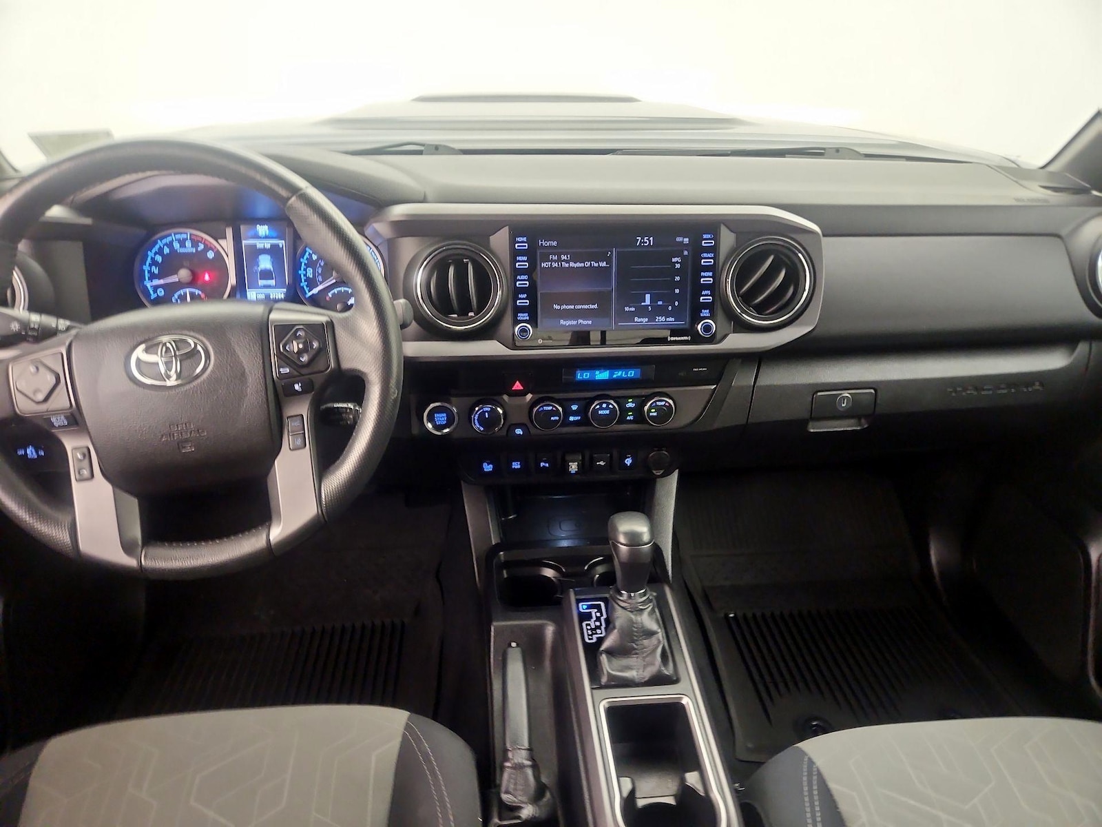 Apple CarPlay® & Android Auto™