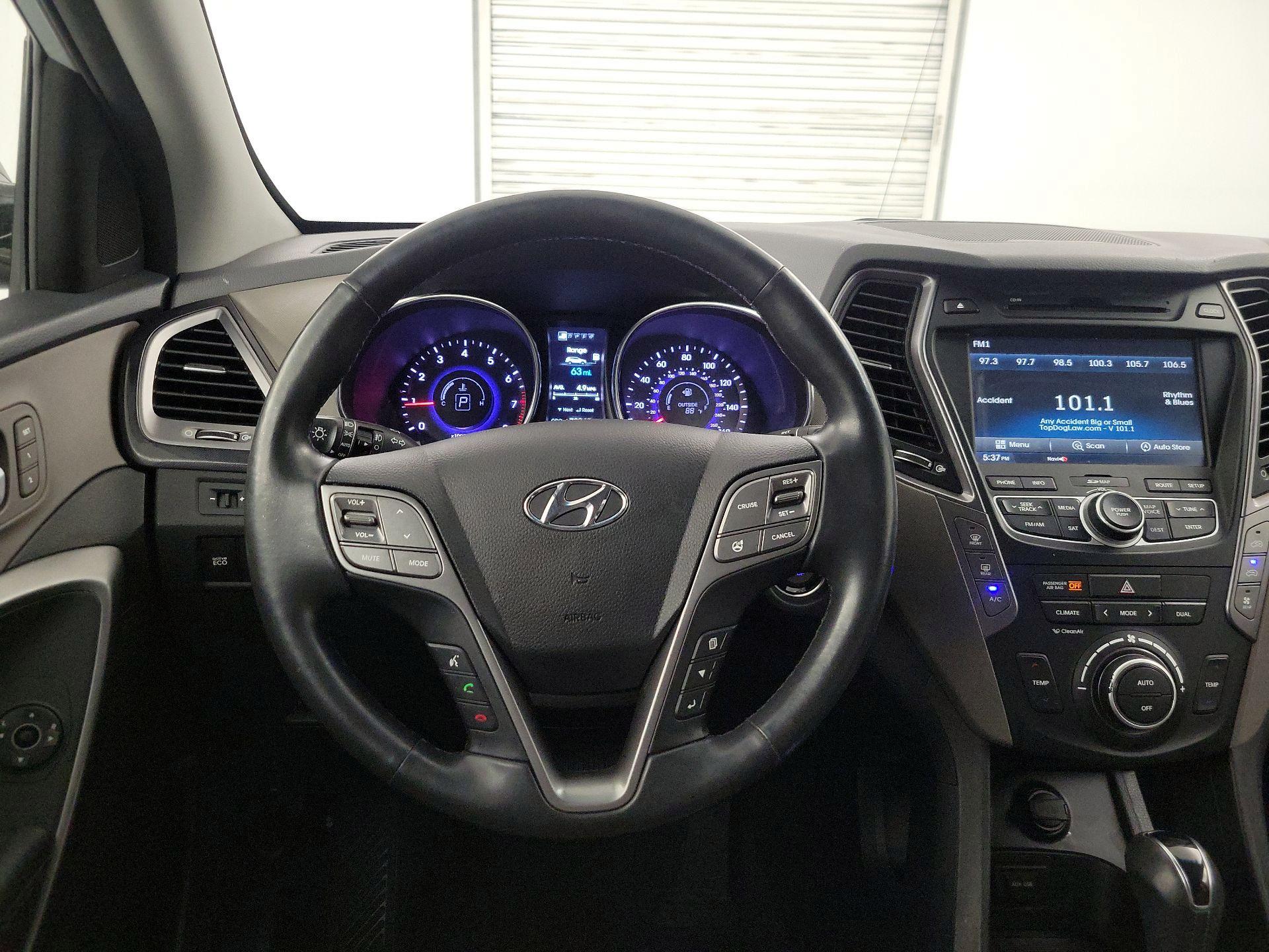 Thumbnail: 2014 Hyundai Santa Fe - 10