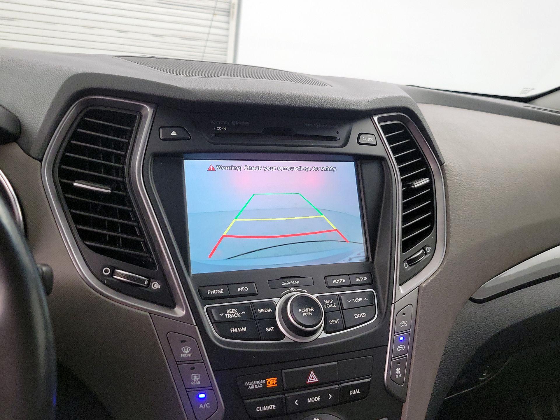 Thumbnail: 2014 Hyundai Santa Fe - 14