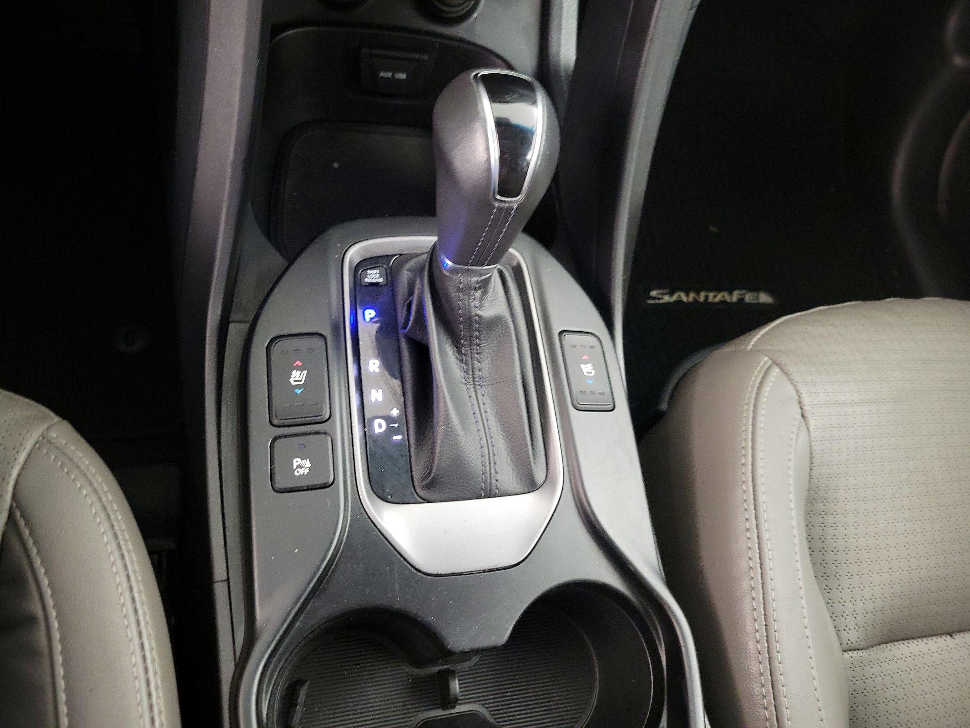 Thumbnail: 2014 Hyundai Santa Fe - 17