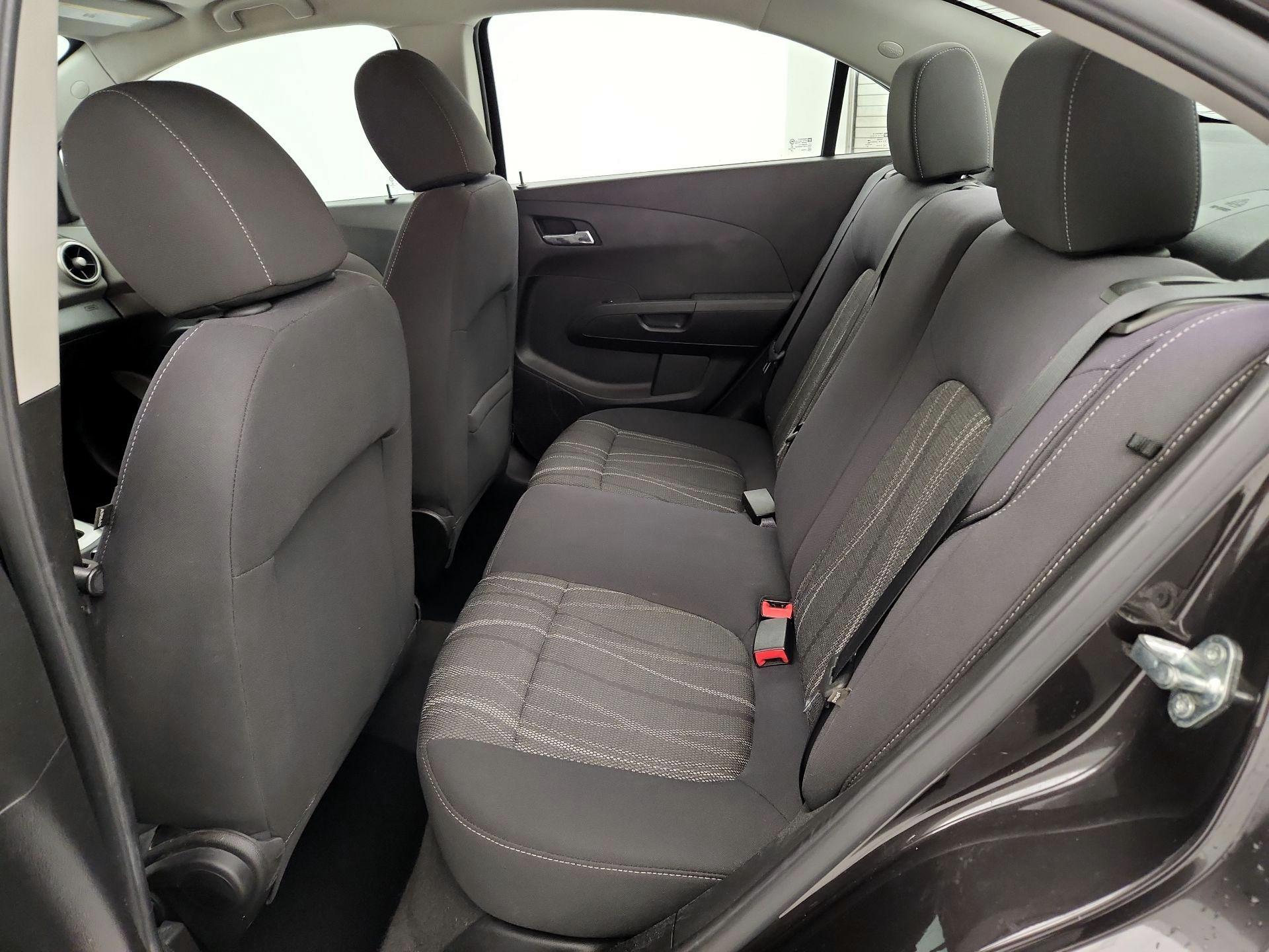Thumbnail: 2015 Chevrolet Sonic - 17