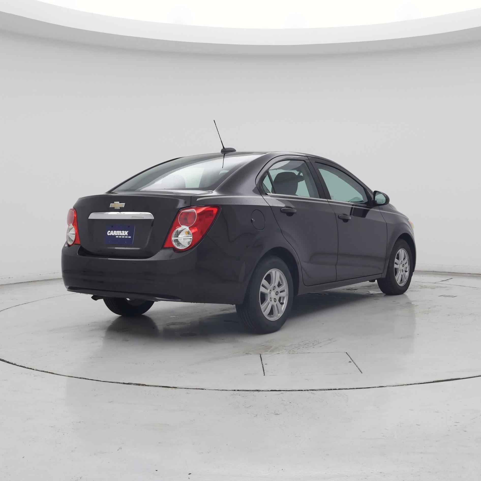 Thumbnail: 2015 Chevrolet Sonic - 8