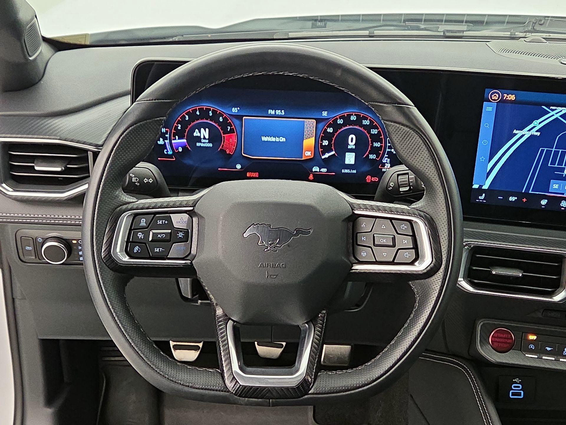 Thumbnail: 2025 Ford Mustang - 10