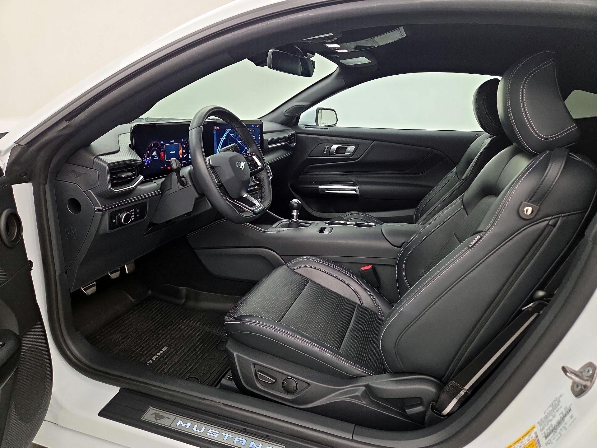 Thumbnail: 2025 Ford Mustang - 11