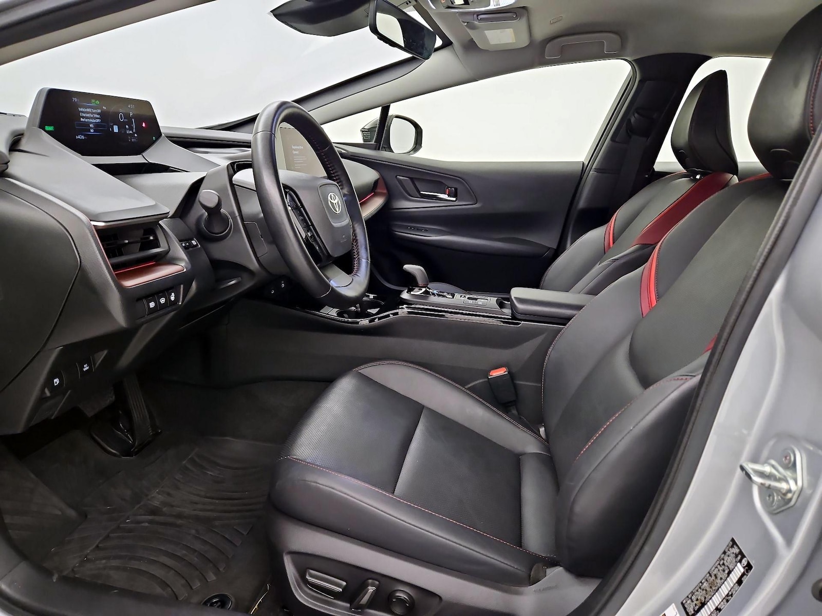 Side Airbags & Leatherette Seats