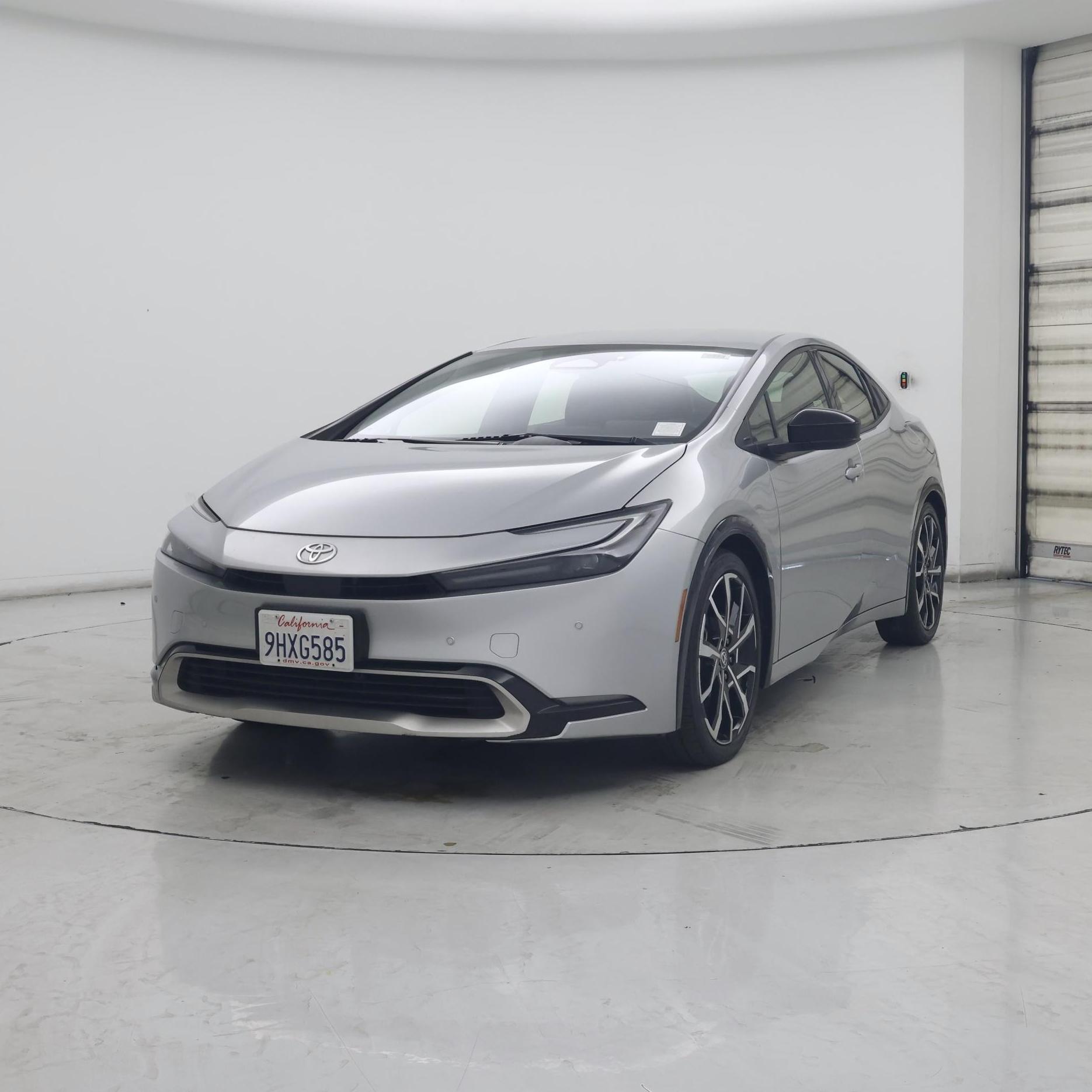 Thumbnail: 2023 Toyota Prius Prime - 4