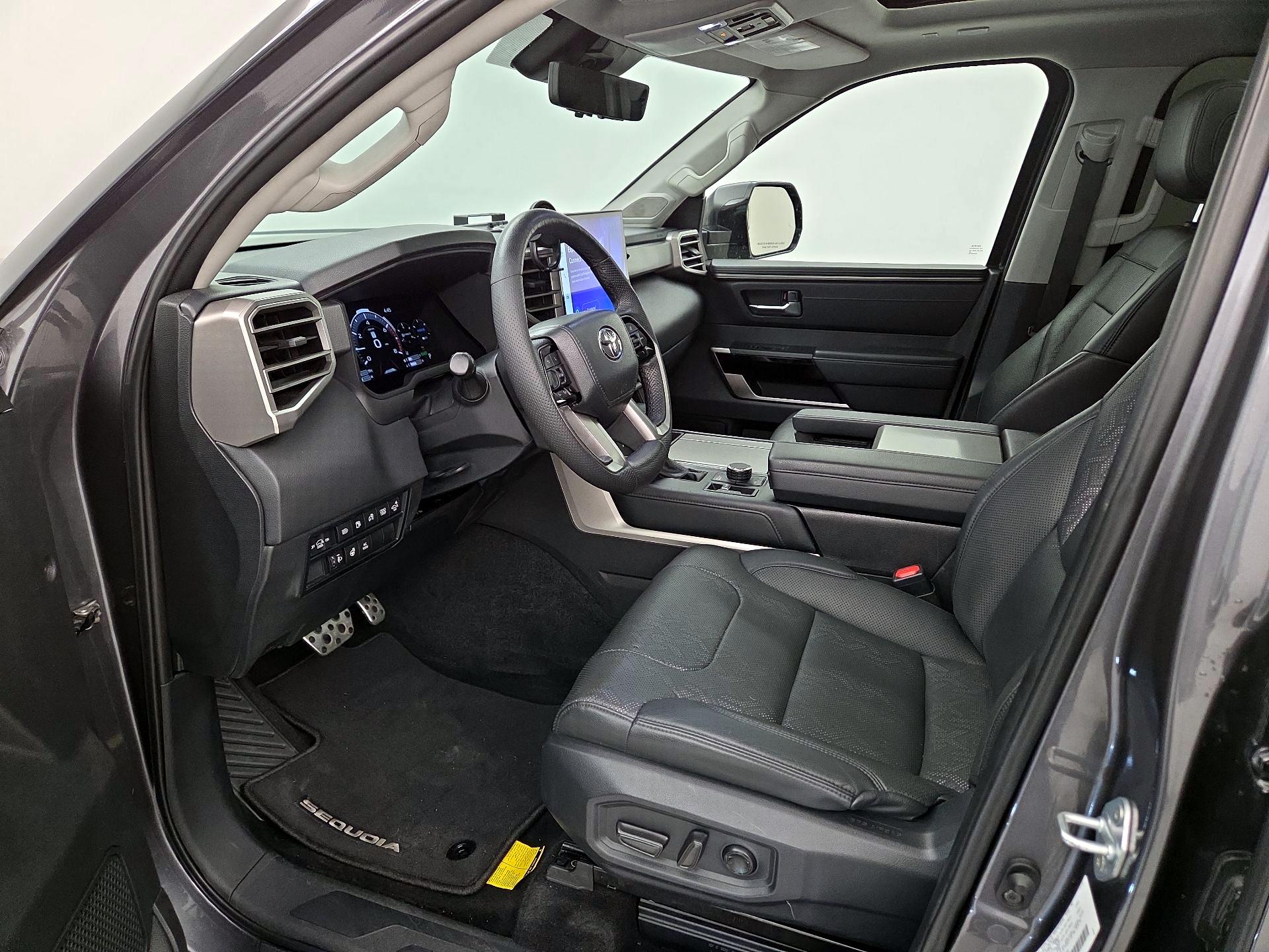 Thumbnail: 2023 Toyota Sequoia - 11