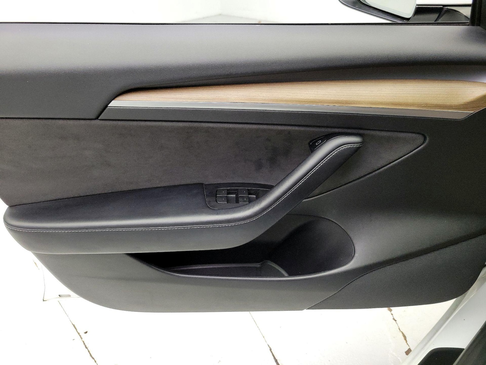 2022 Tesla Model 3 Long Range - Photo 13