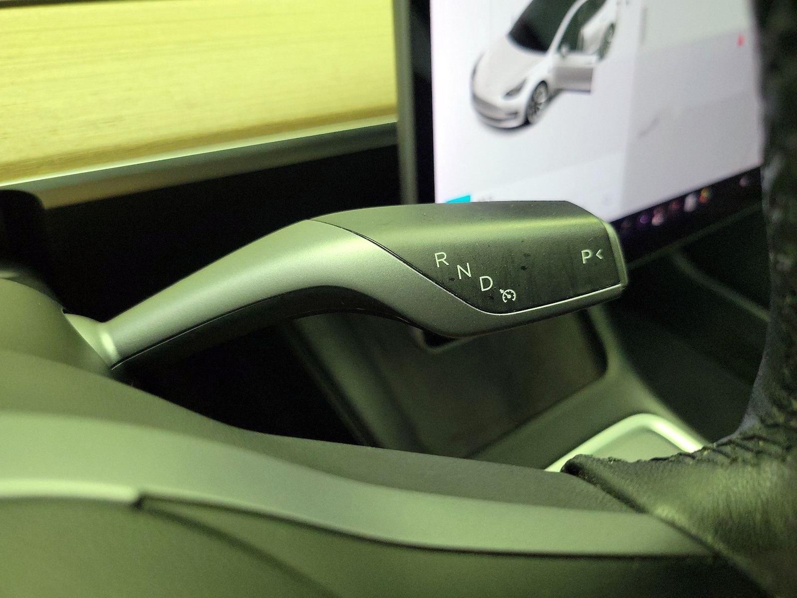 2022 Tesla Model 3 Long Range - Photo 18
