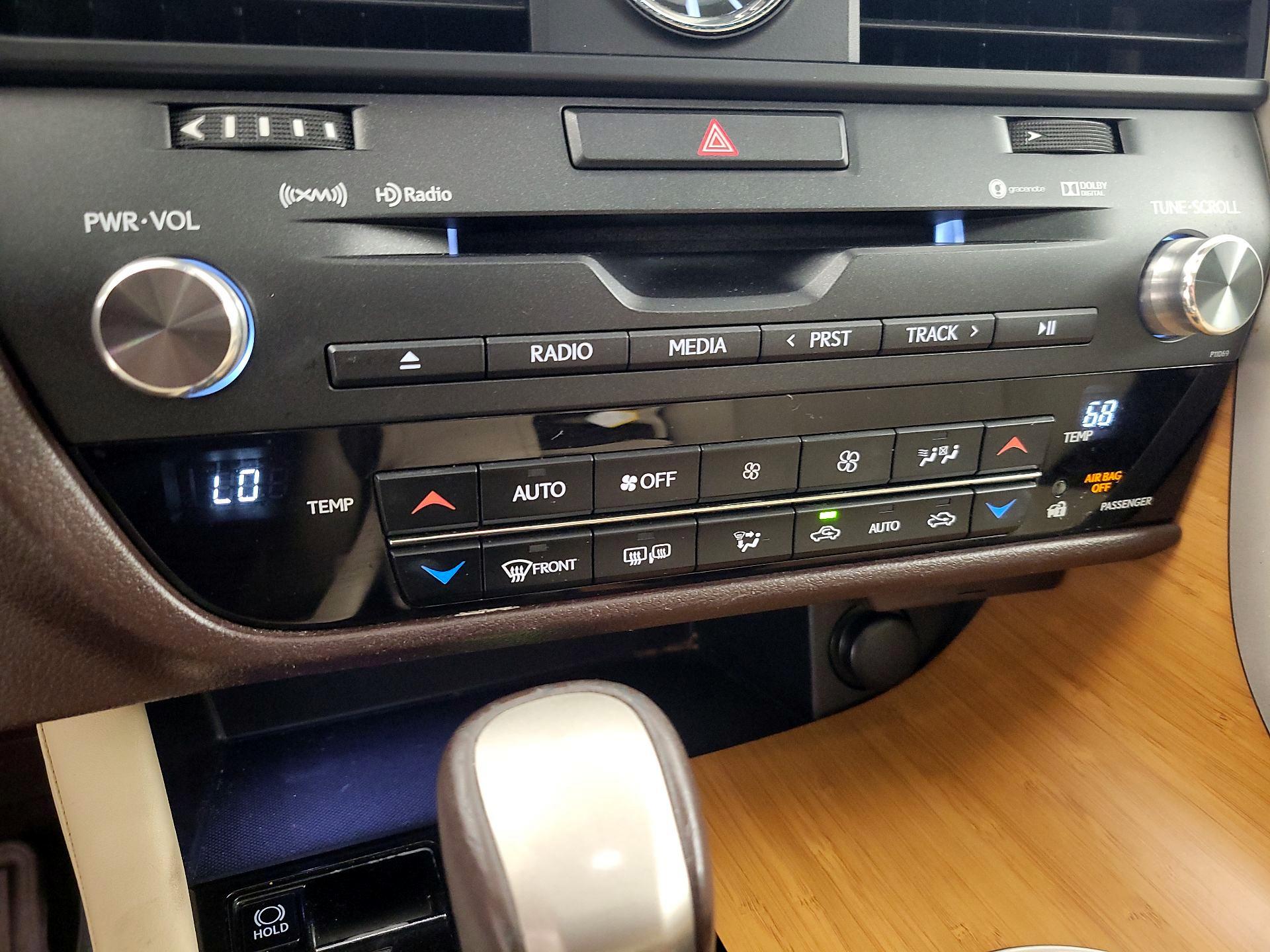 Thumbnail: 2016 Lexus RX - 17