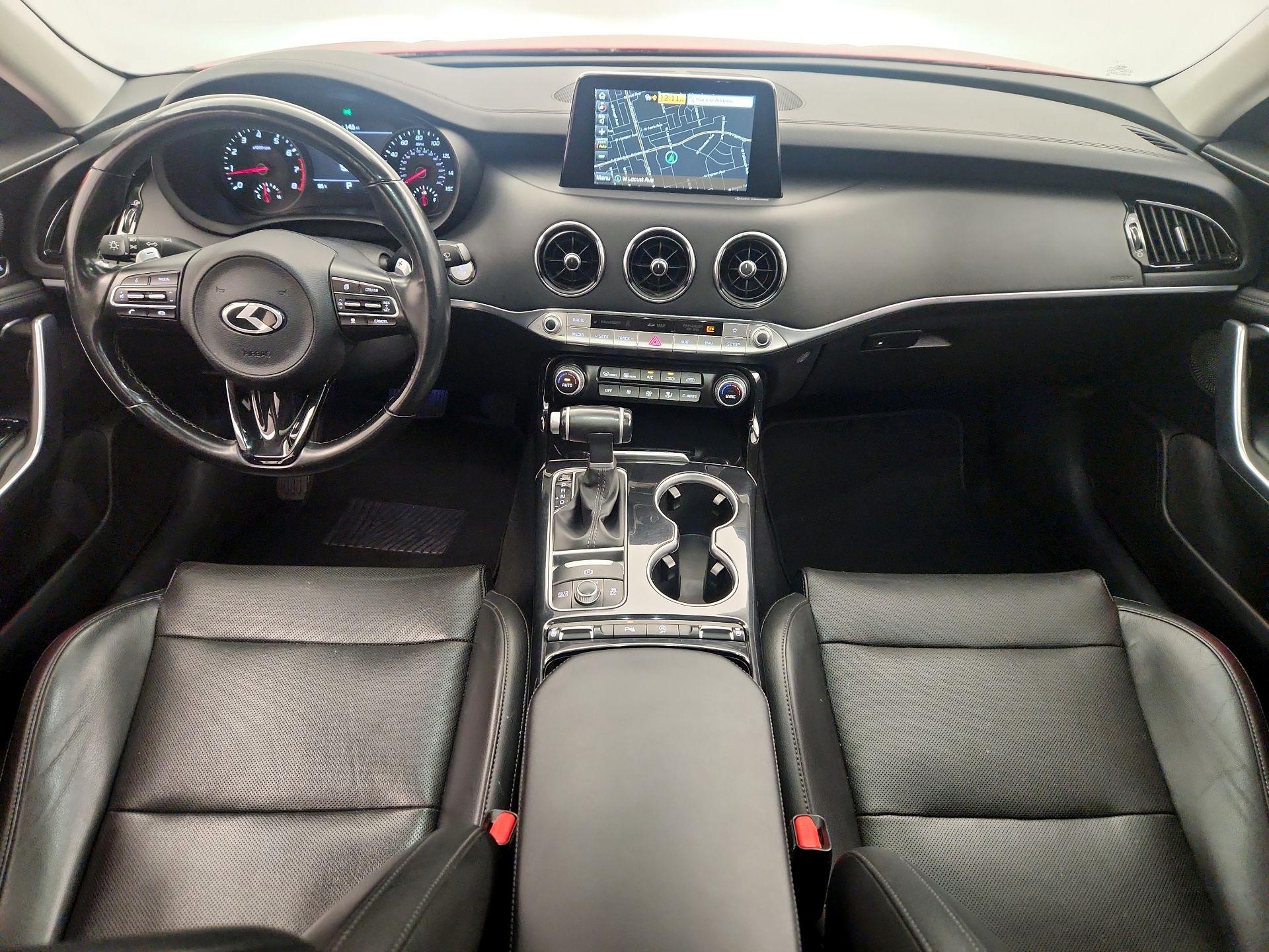 Thumbnail: 2019 Kia Stinger - 9