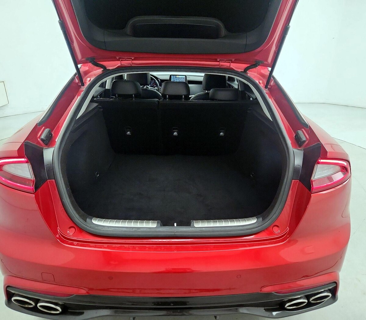 Trunk/Cargo (Seats Up)