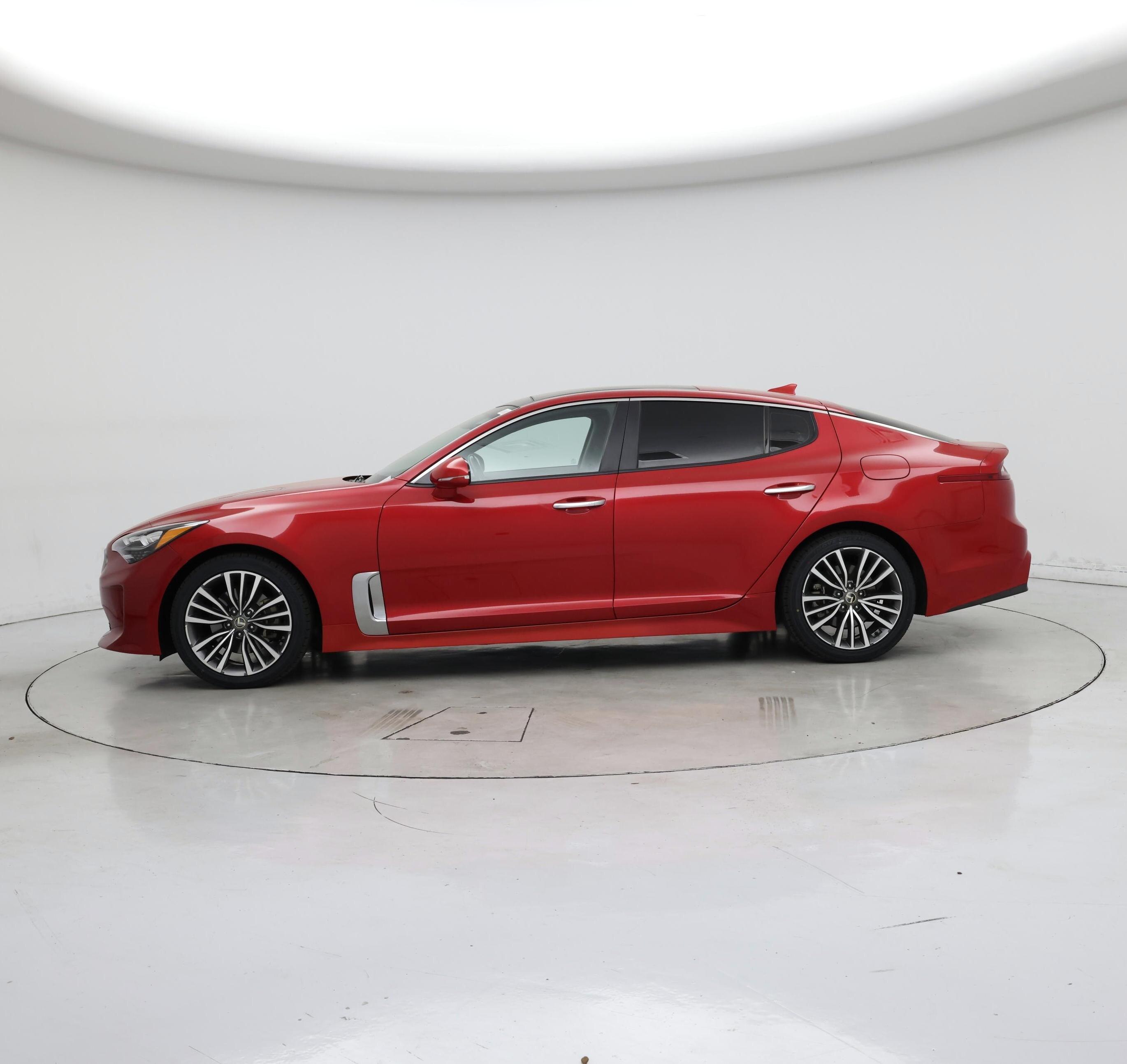 Thumbnail: 2019 Kia Stinger - 3