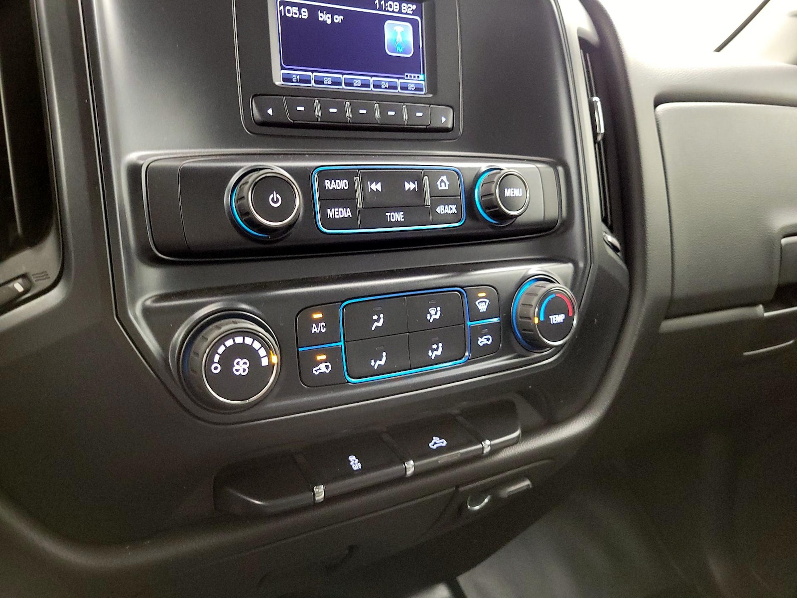 2017 Chevrolet Silverado 2500HD Work Truck - Photo 16