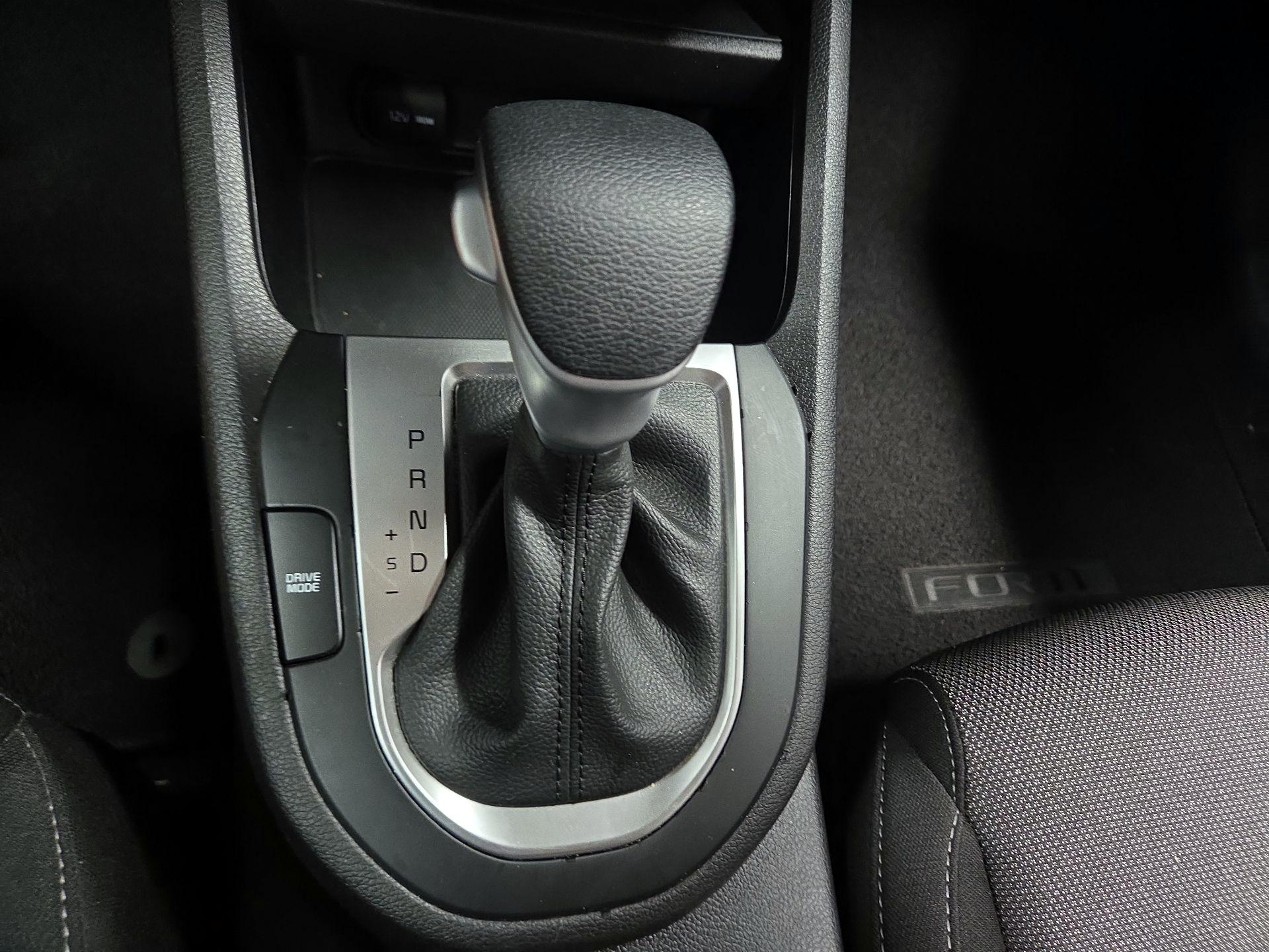 Thumbnail: 2023 Kia Forte - 15
