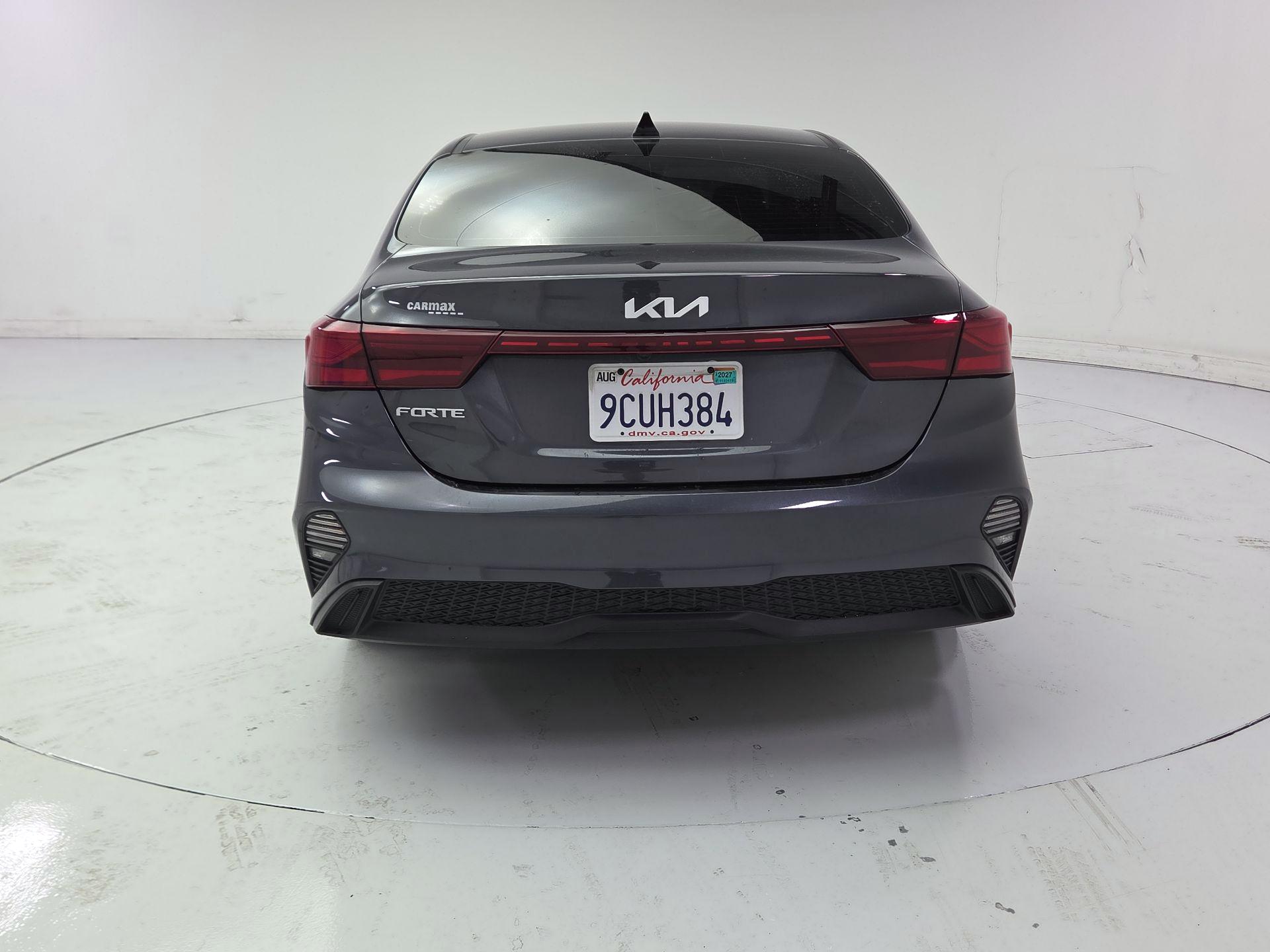 Thumbnail: 2023 Kia Forte - 6