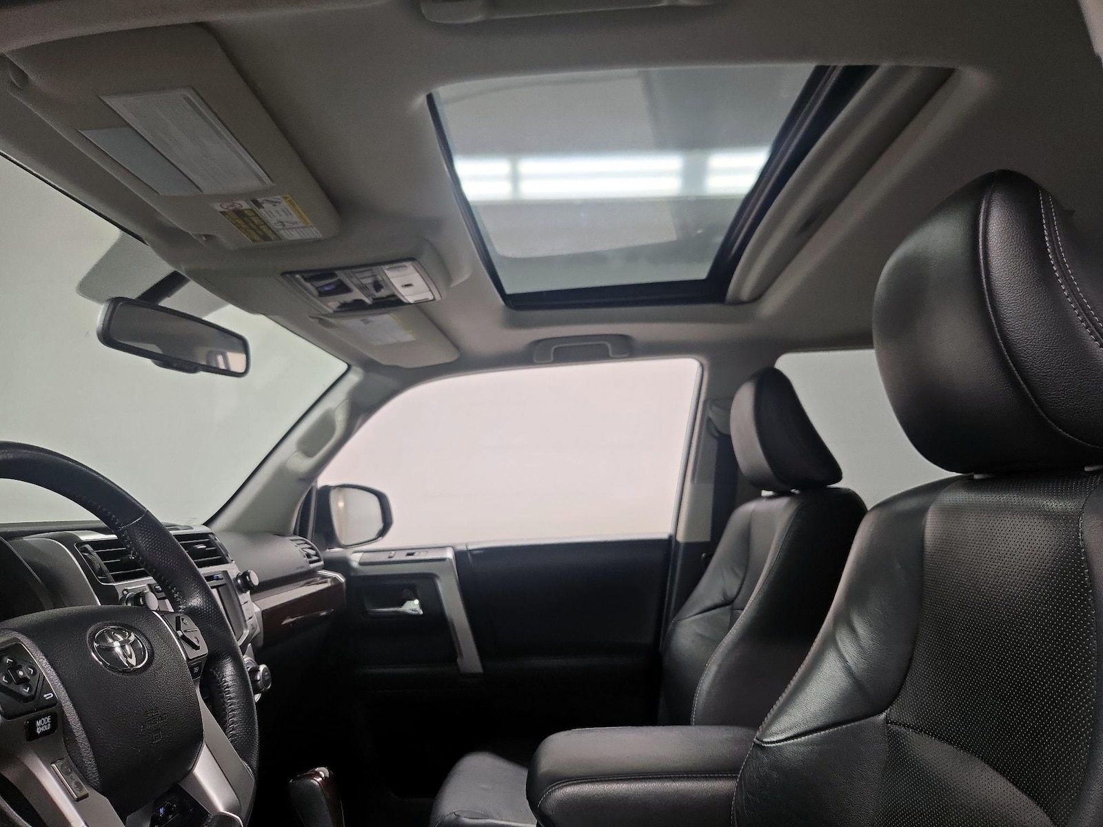Sunroof(s) & Overhead Airbags