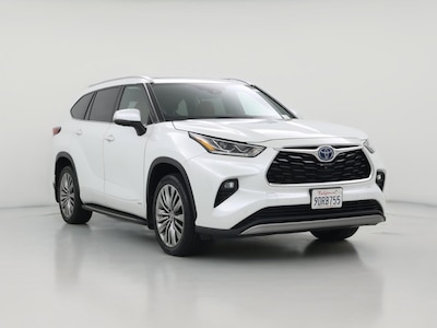 2023 Toyota Highlander Hybrid Platinum