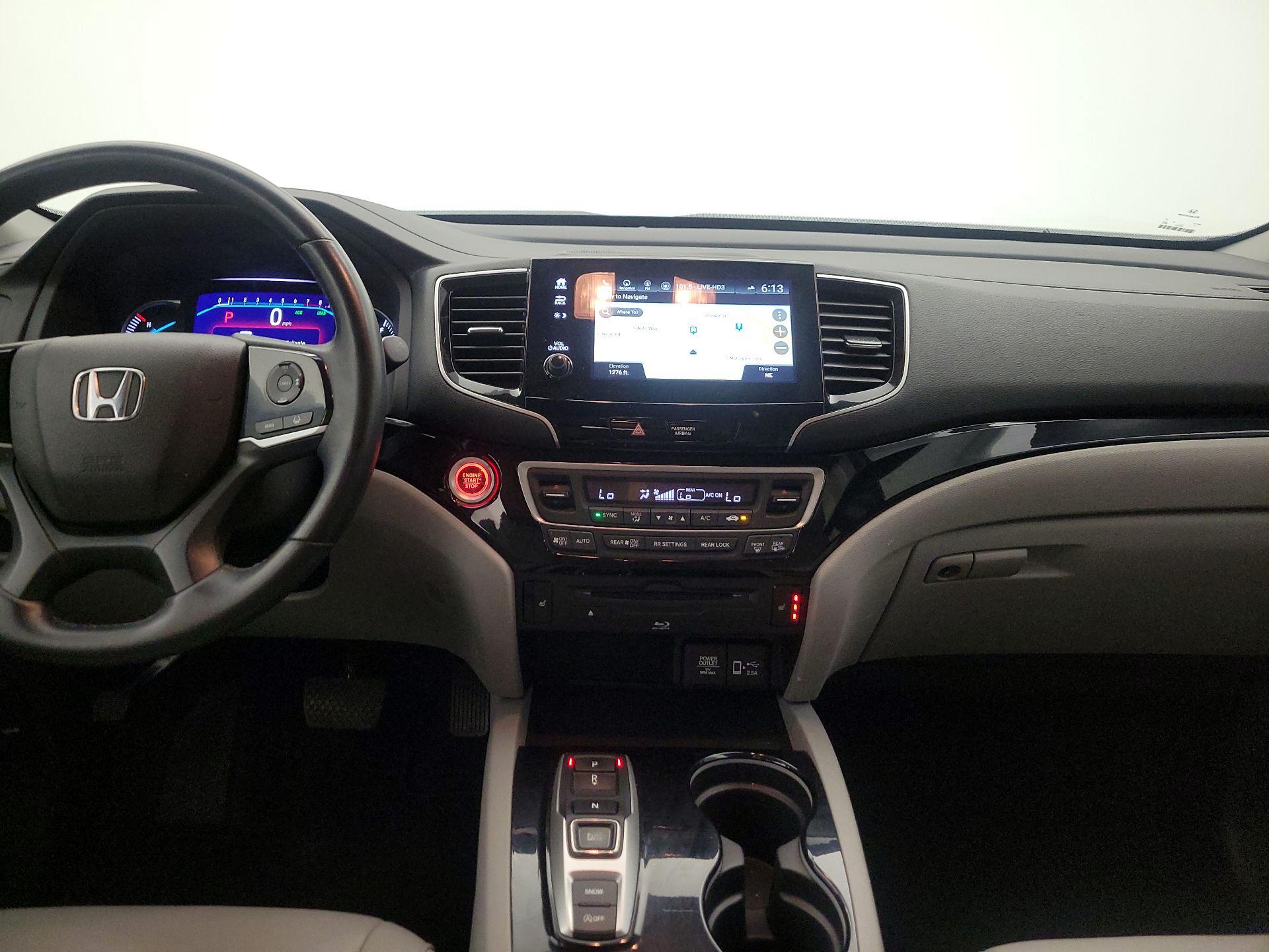 Thumbnail: 2019 Honda Pilot - 9