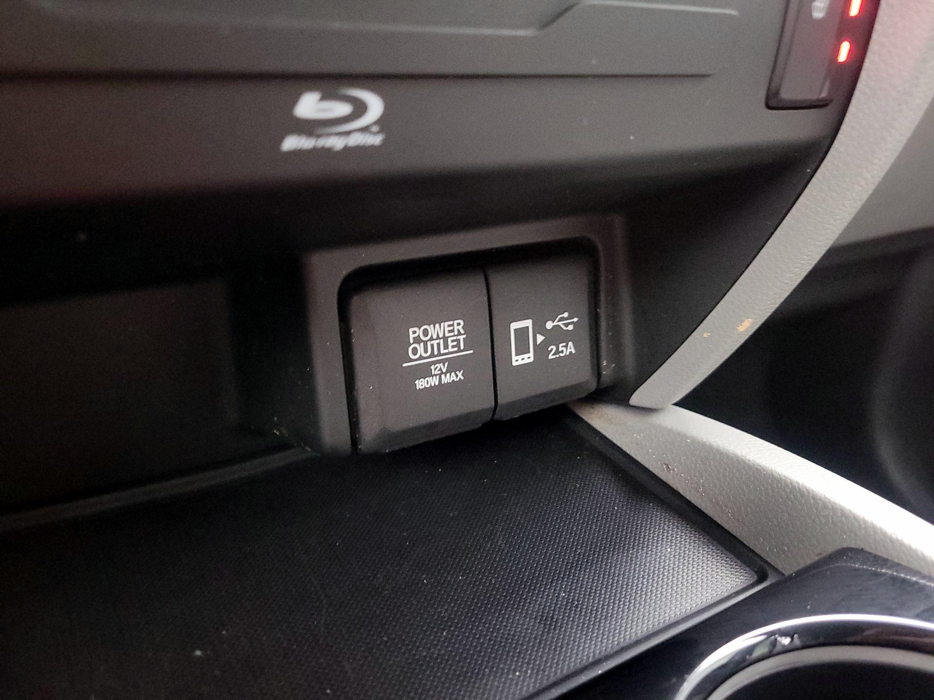 Thumbnail: 2019 Honda Pilot - 19