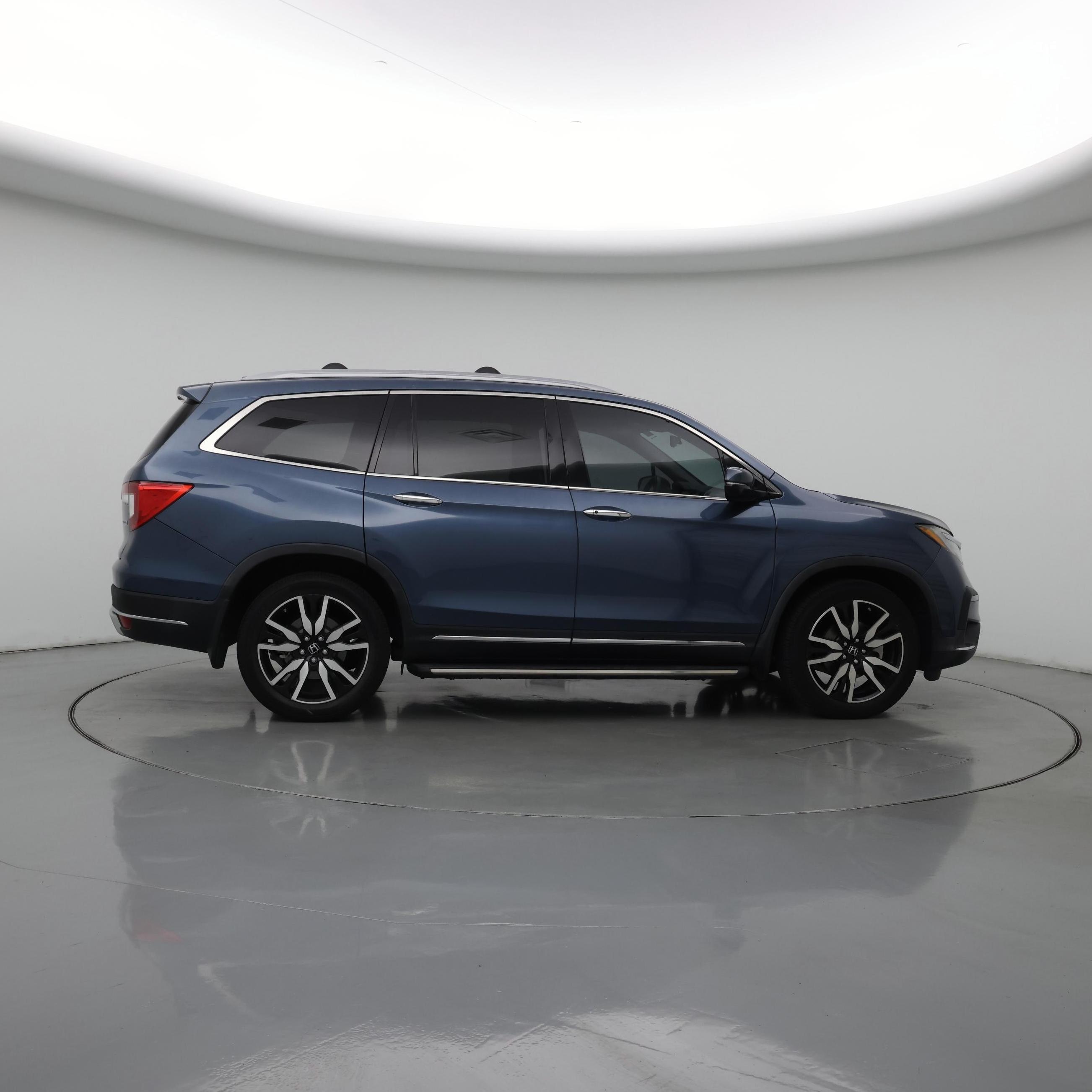 Thumbnail: 2019 Honda Pilot - 7