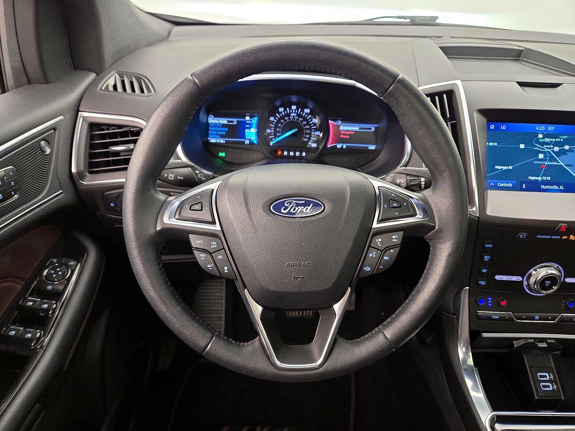 Thumbnail: 2020 Ford Edge - 10