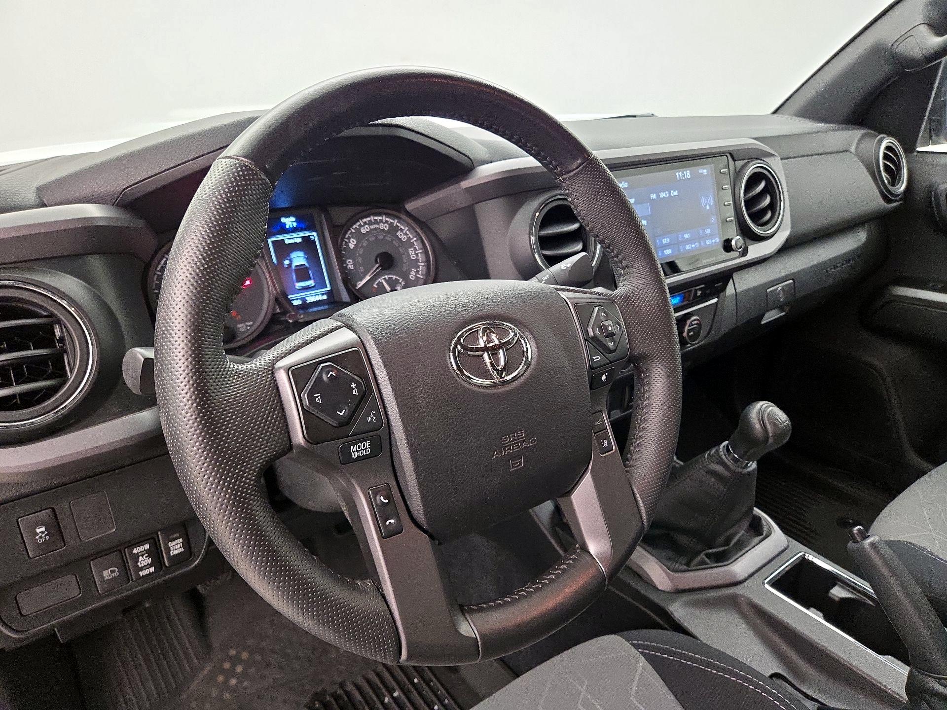 Thumbnail: 2022 Toyota Tacoma - 10