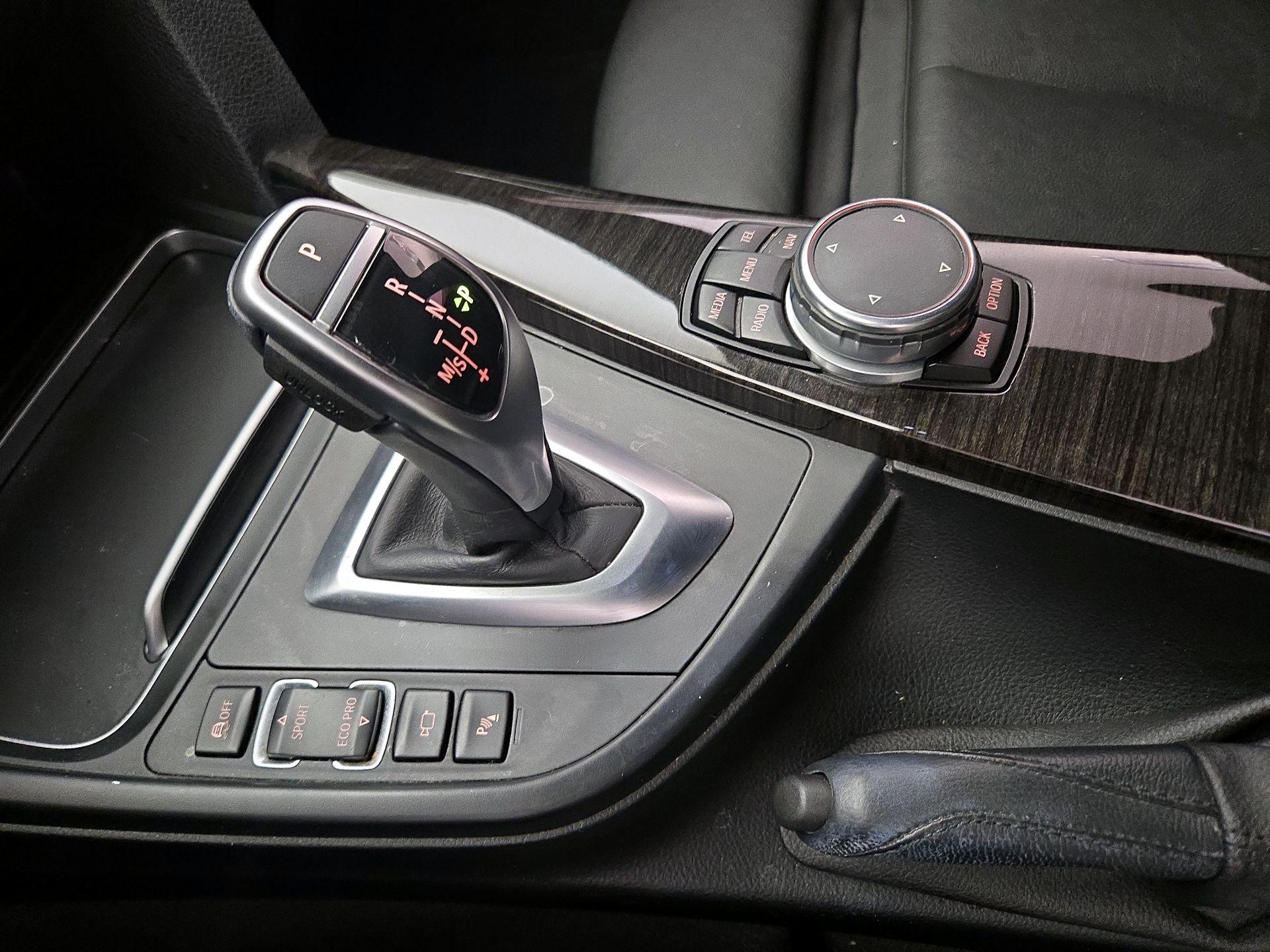 Thumbnail: 2016 BMW 4 Series - 18