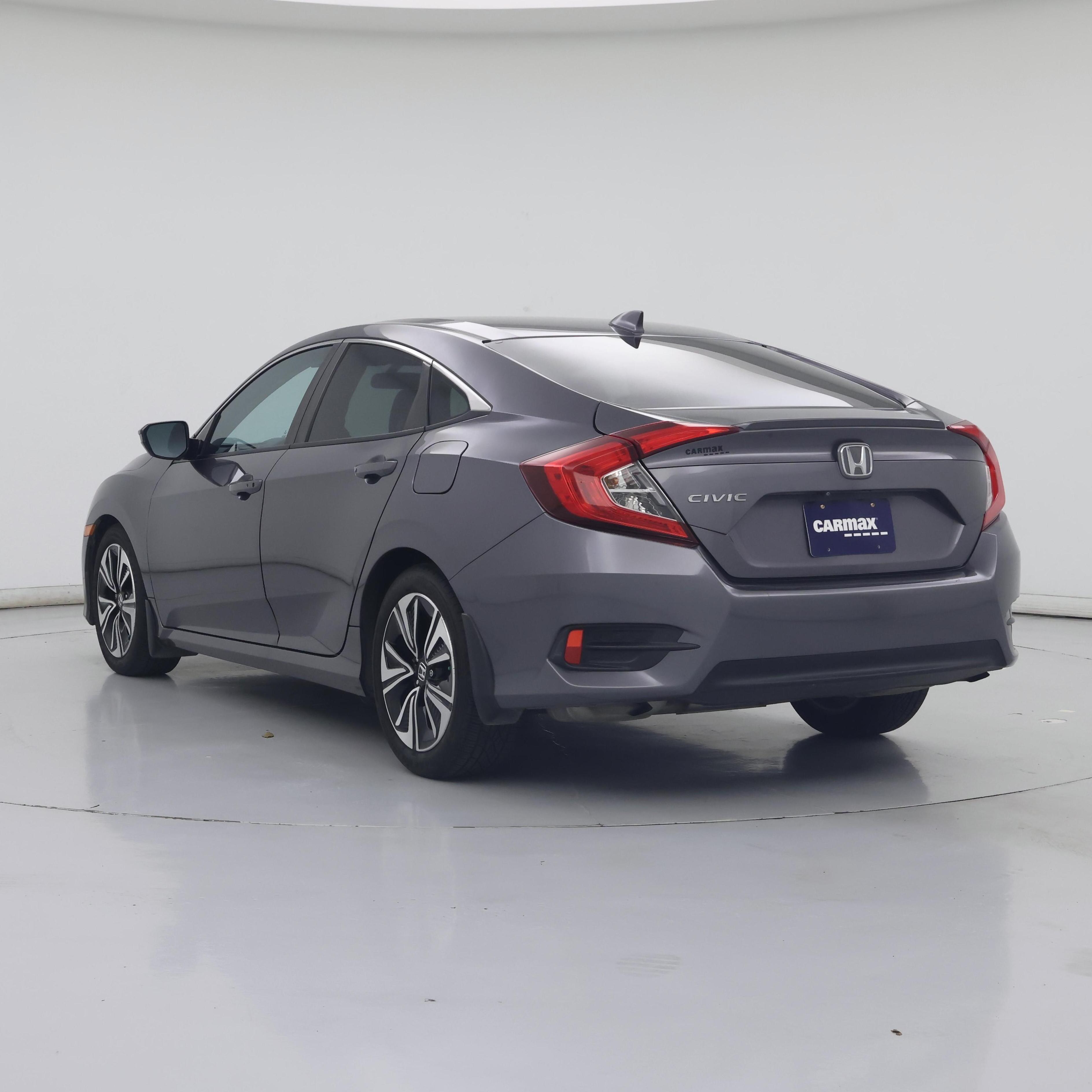 Thumbnail: 2017 Honda Civic - 2